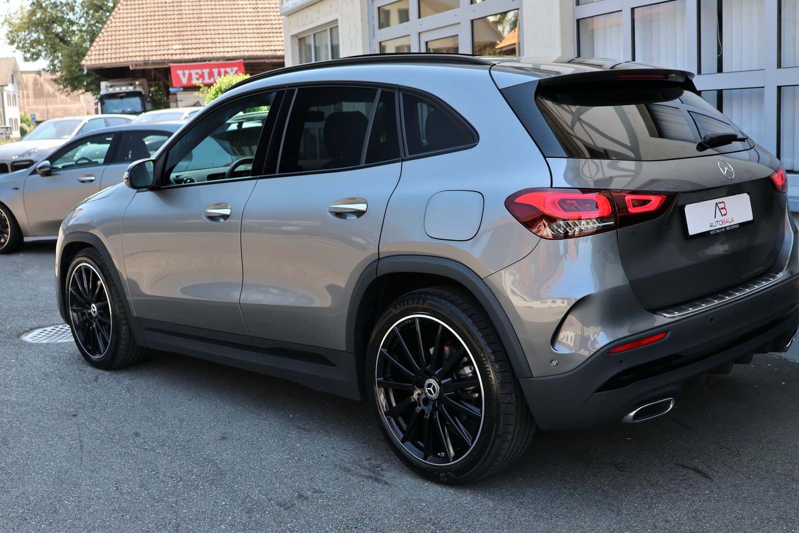 MERCEDES-BENZ GLA 200d AMG Line 8G-DCT, Diesel, Occasion / Gebraucht, Automatik - 7