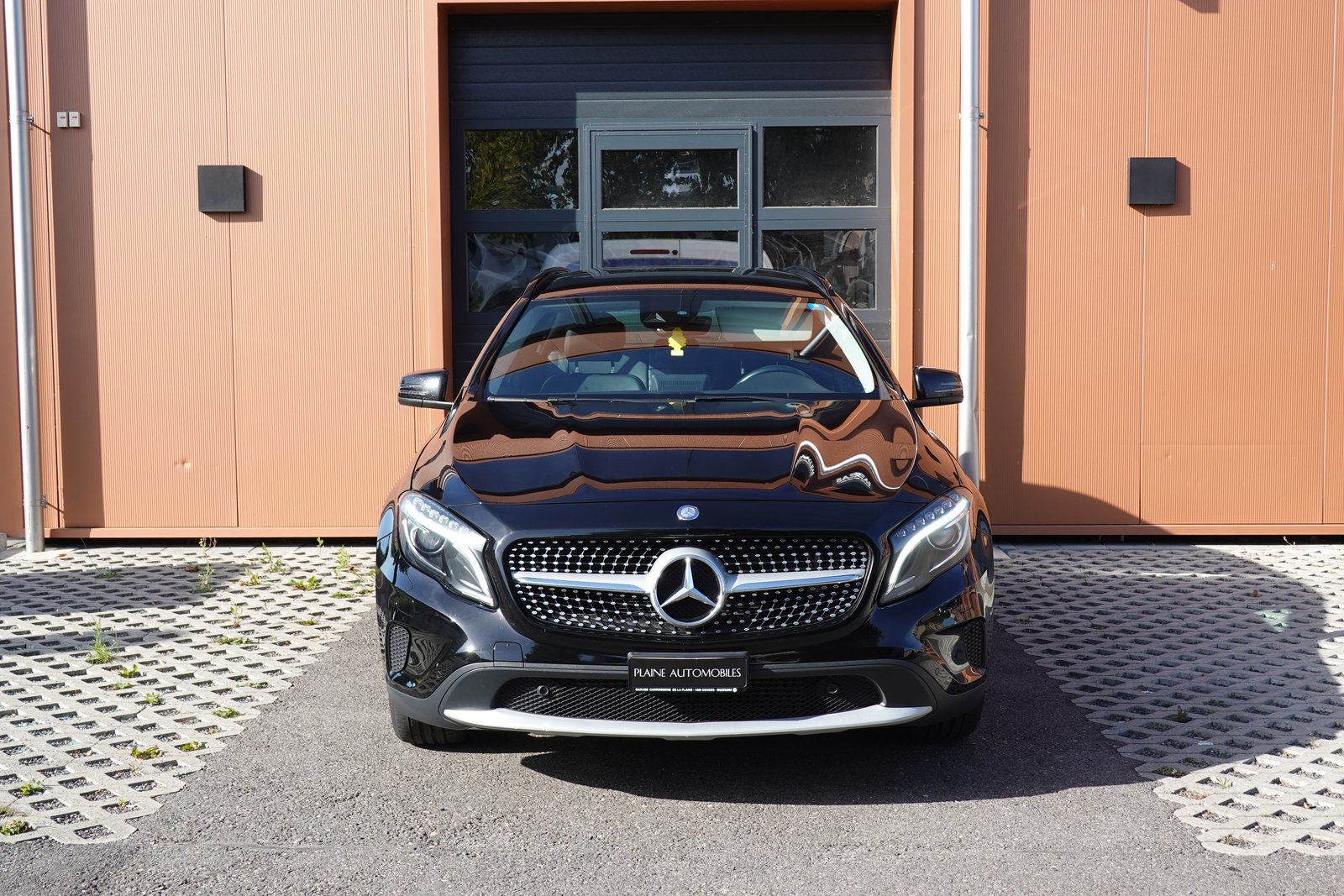MERCEDES-BENZ GLA 200 CDI * 8 Roues * Régulateur de vitesse, Diesel, Occasion / Utilisé, Manuelle - 2