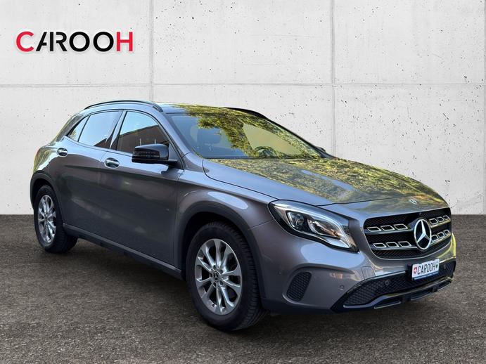 MERCEDES-BENZ GLA 200 Night Star, Benzina, Occasioni / Usate, Manuale