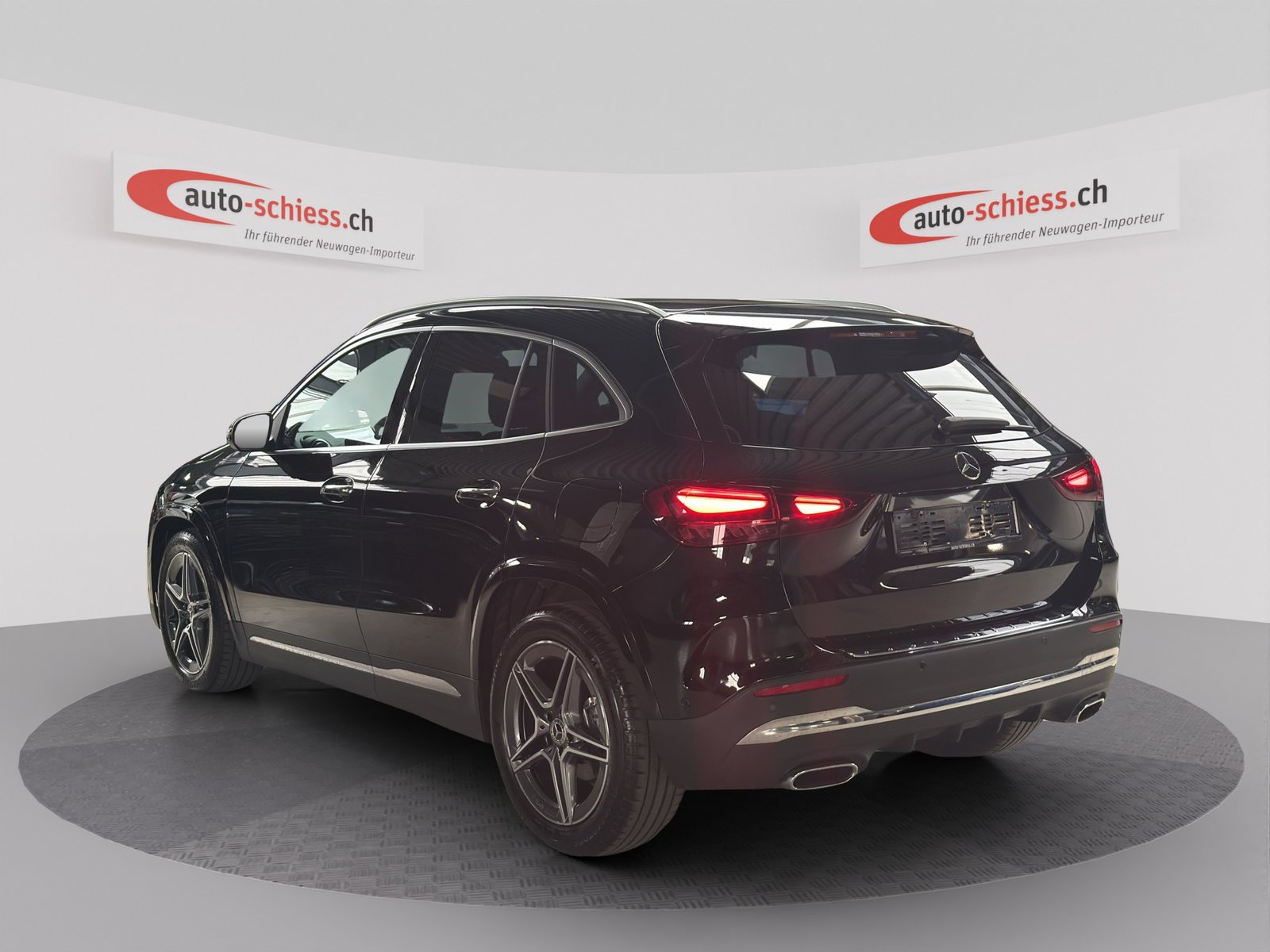 MERCEDES-BENZ GLA 200 7G-DCT AMG Edition, Mild-Hybrid Benzin/Elektro, Occasion / Gebraucht, Automatik - 3
