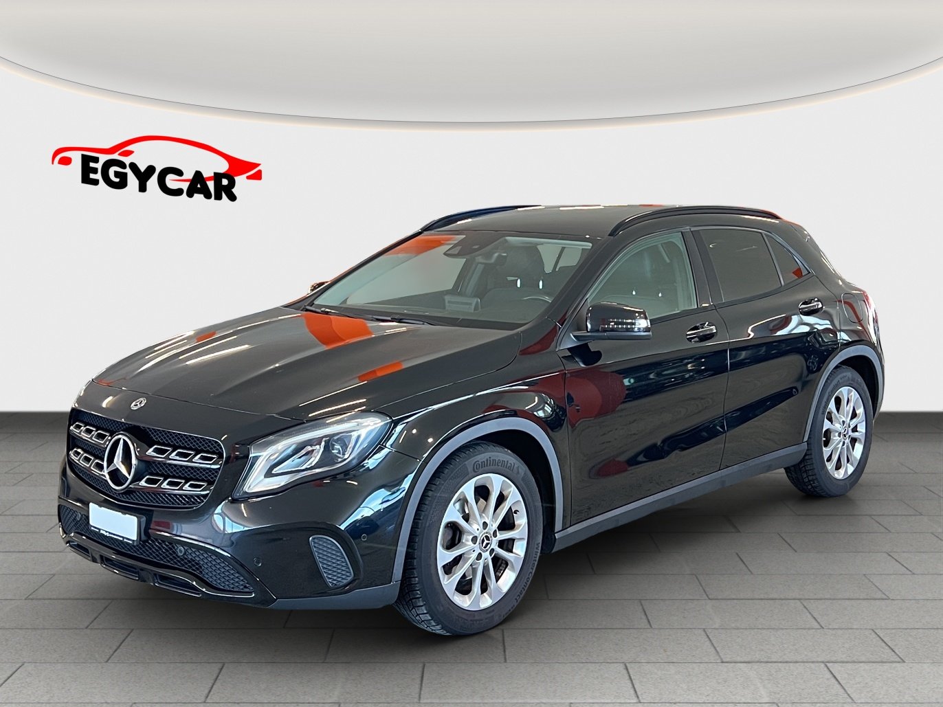 MERCEDES-BENZ GLA 200 Night Star 7G-DCT, Petrol, Second hand / Used, Automatic - 3