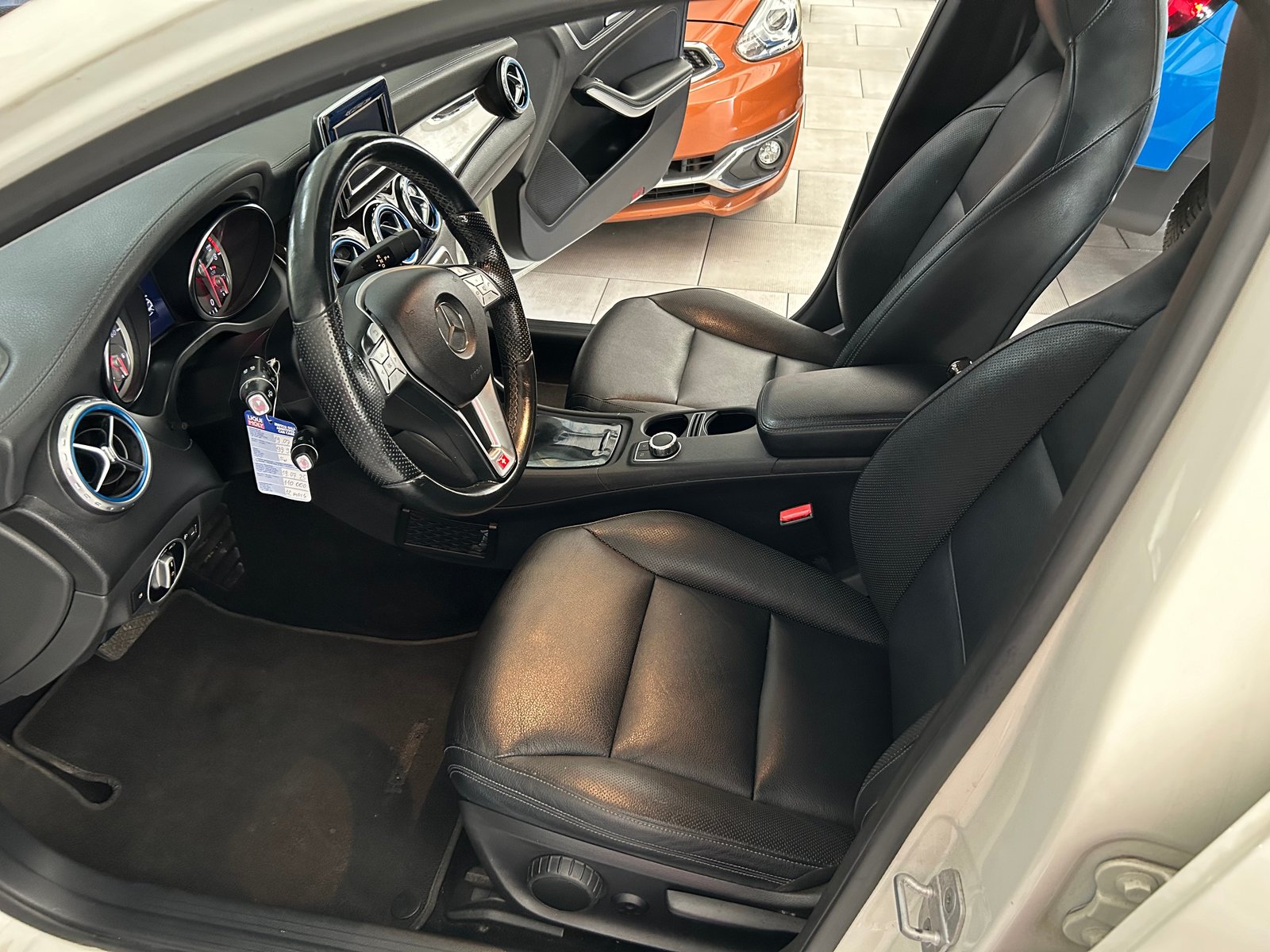 MERCEDES-BENZ GLA 200 Style 7G-DCT, Benzin, Occasion / Gebraucht, Automatik - 6