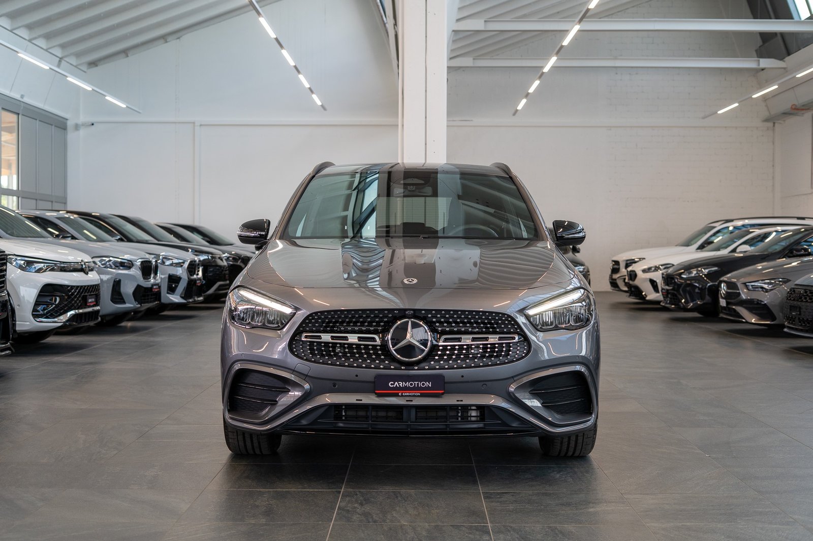 MERCEDES-BENZ GLA 200 Night Star AMG Line / Rückfahrkamera, Benzina, Occasioni / Usate, Automatico - 2