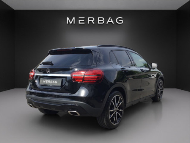 MERCEDES-BENZ GLA 200 Urban, Benzin, Occasion / Gebraucht, Automatik - 4