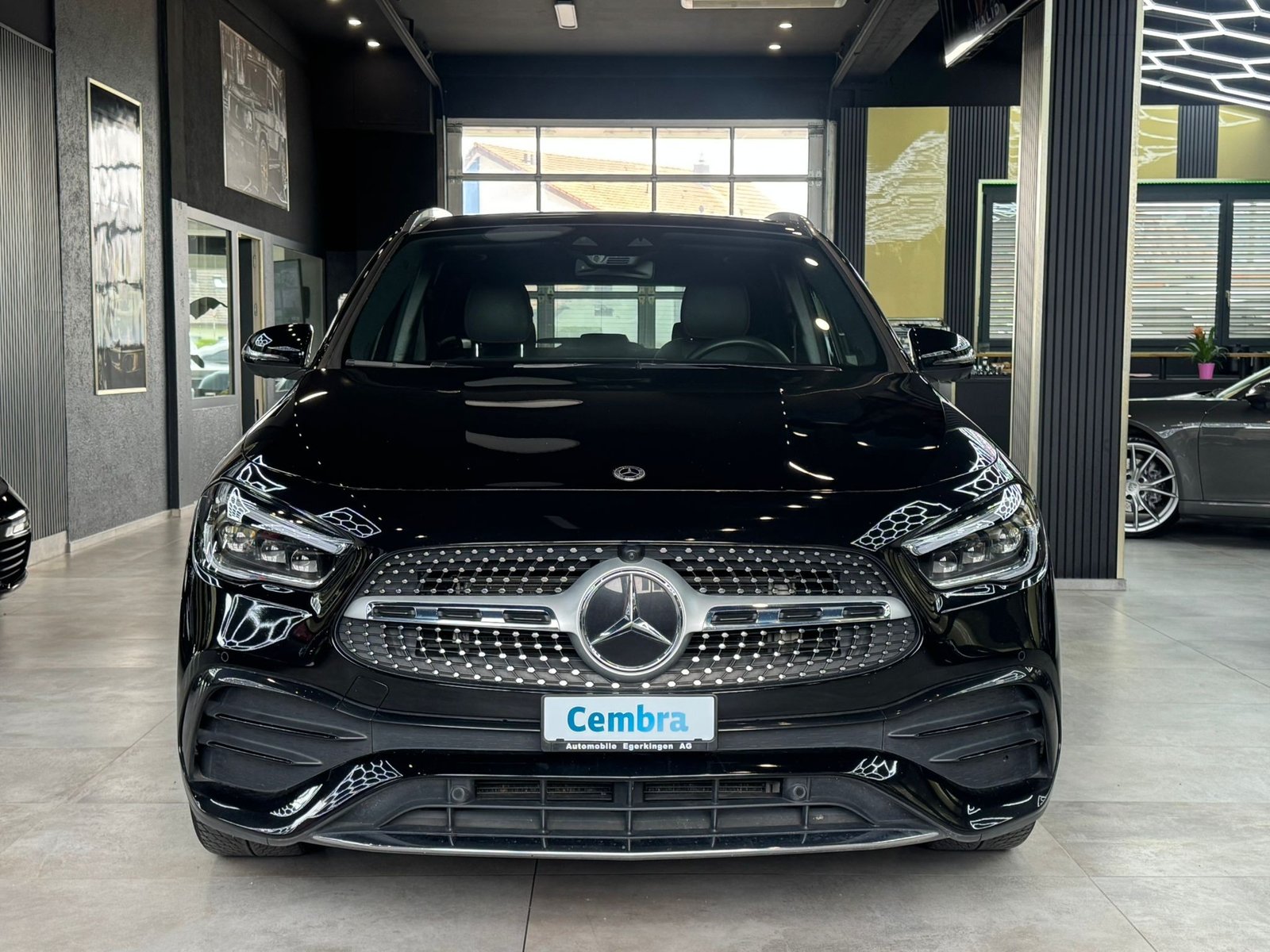 MERCEDES-BENZ GLA 200 4Matic AMG Line 8G-DCT, Essence, Occasion / Utilisé, Automatique - 2