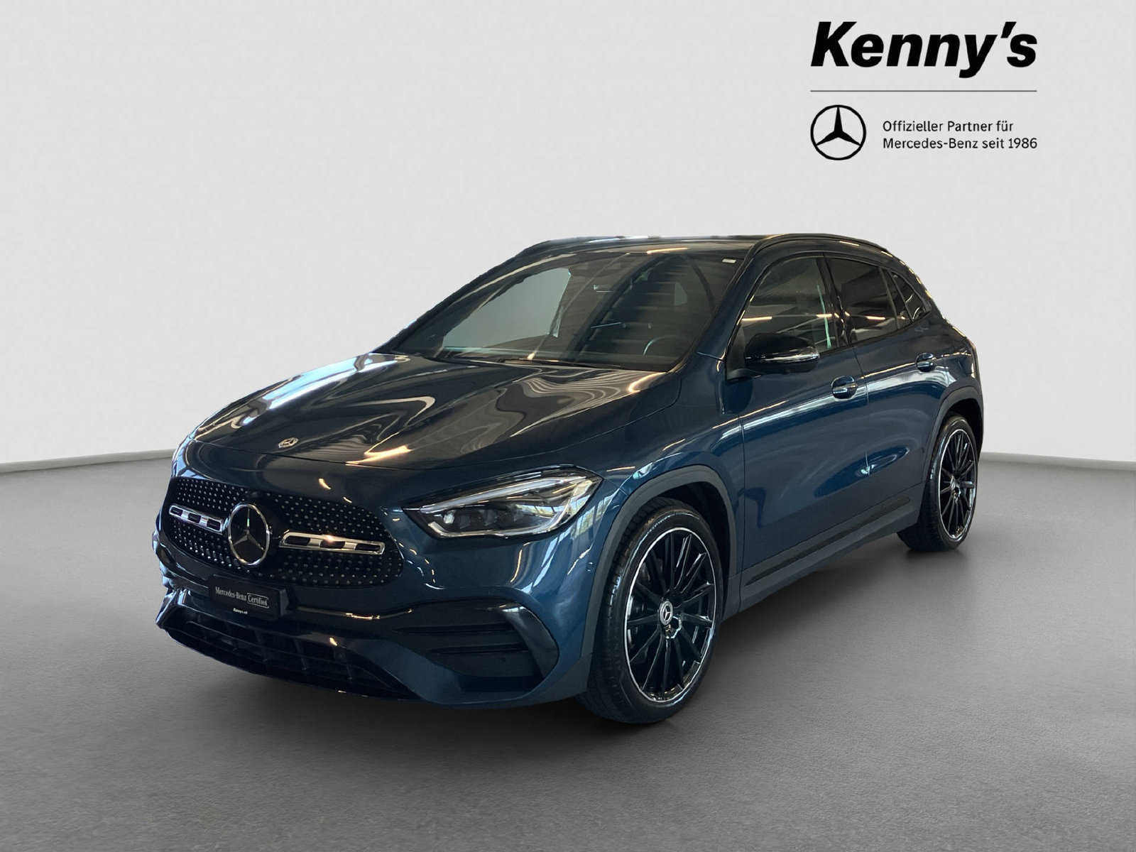 MERCEDES-BENZ GLA 200 AMG Line 4MATIC