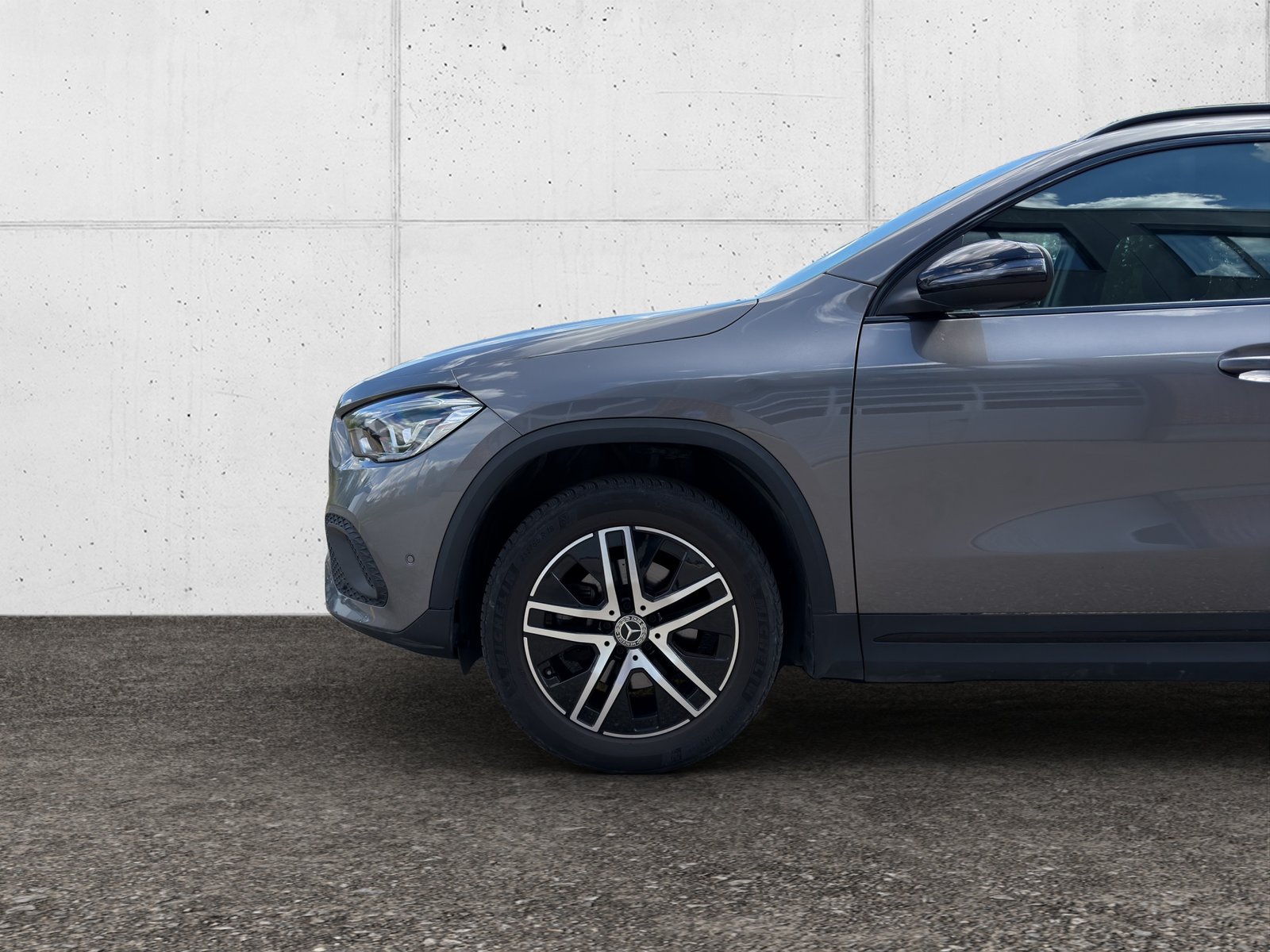 MERCEDES-BENZ GLA 200 4Matic Progressive 8G-DCT, Benzin, Occasion / Gebraucht, Automatik - 5