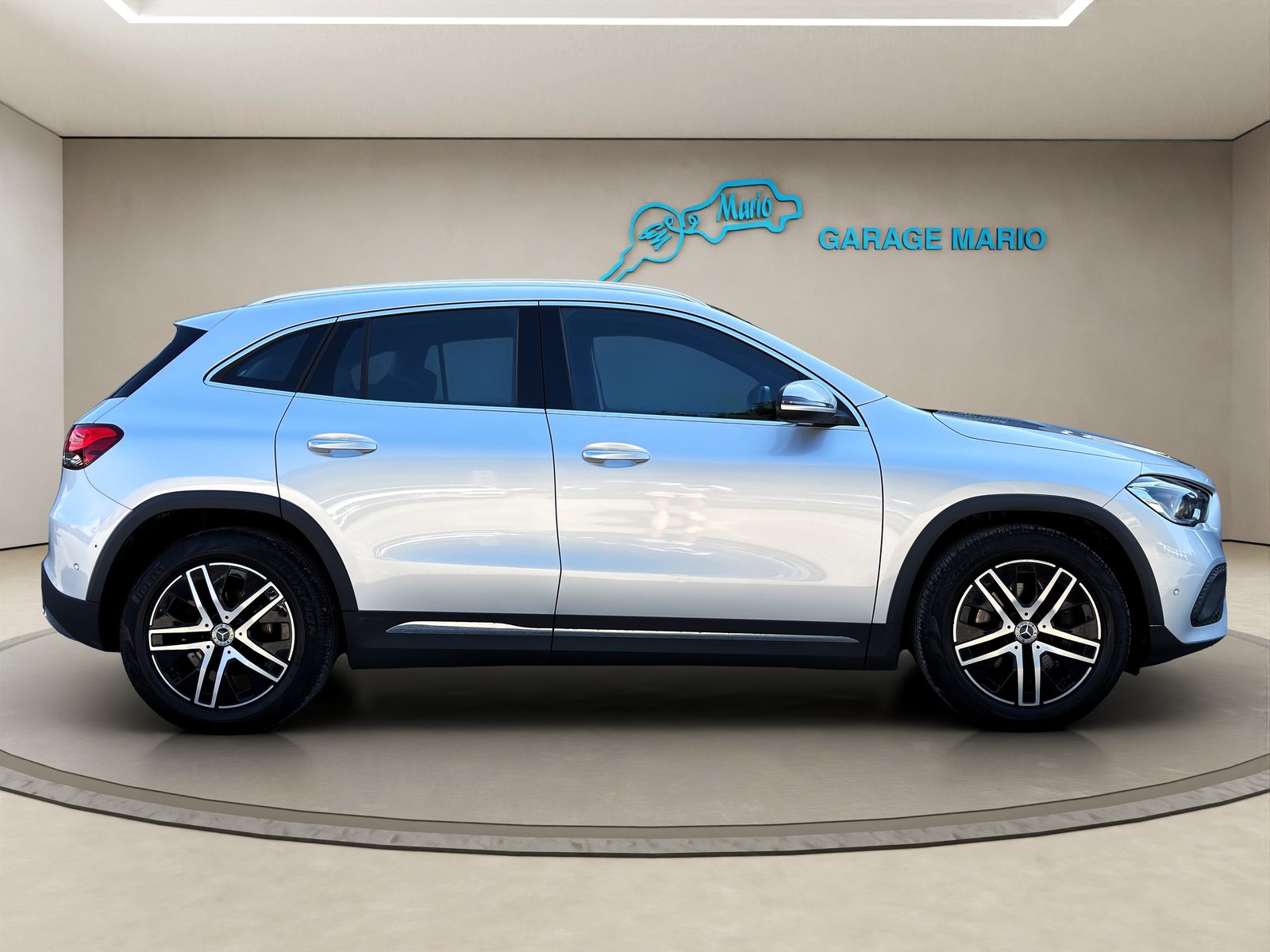 MERCEDES-BENZ GLA 200 4Matic Progressive 8G-DCT TOP-AUSSTATT, Benzina, Occasioni / Usate, Automatico - 4