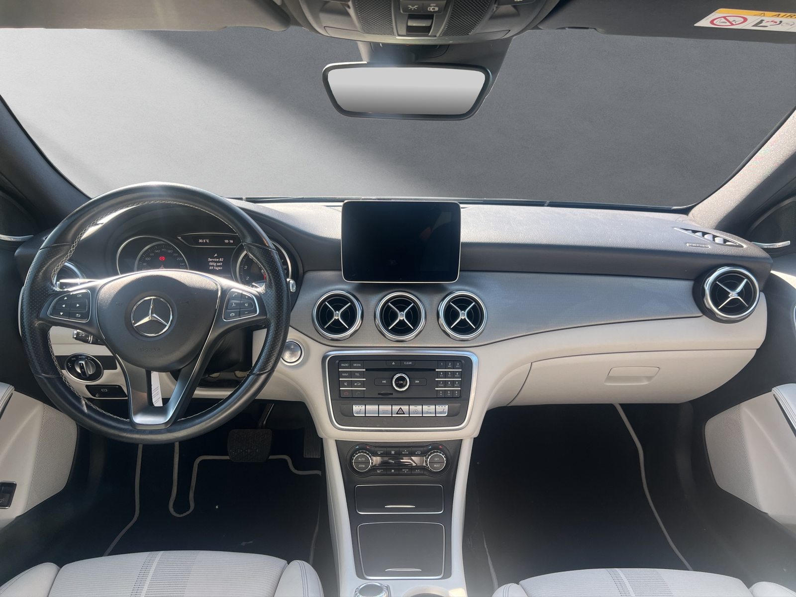 MERCEDES-BENZ GLA 200, Benzina, Occasioni / Usate, Automatico - 4