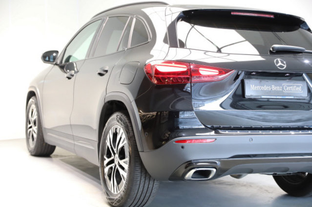 MERCEDES-BENZ GLA 200 7G-DCT, Mild-Hybrid Benzin/Elektro, Occasion / Gebraucht, Automatik - 4