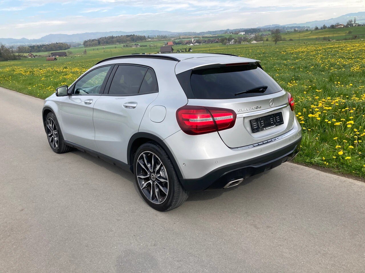 MERCEDES-BENZ GLA 200 CDI Night Star, Diesel, Second hand / Used, Automatic - 5