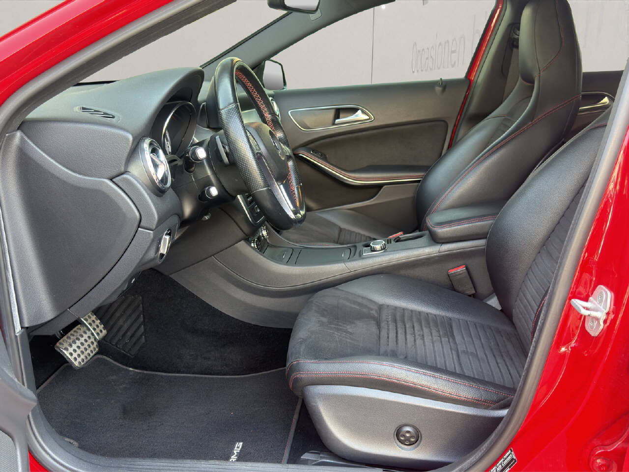 MERCEDES-BENZ GLA-Klasse X156 GLA 200 AMG Line, Benzina, Occasioni / Usate, Automatico - 4