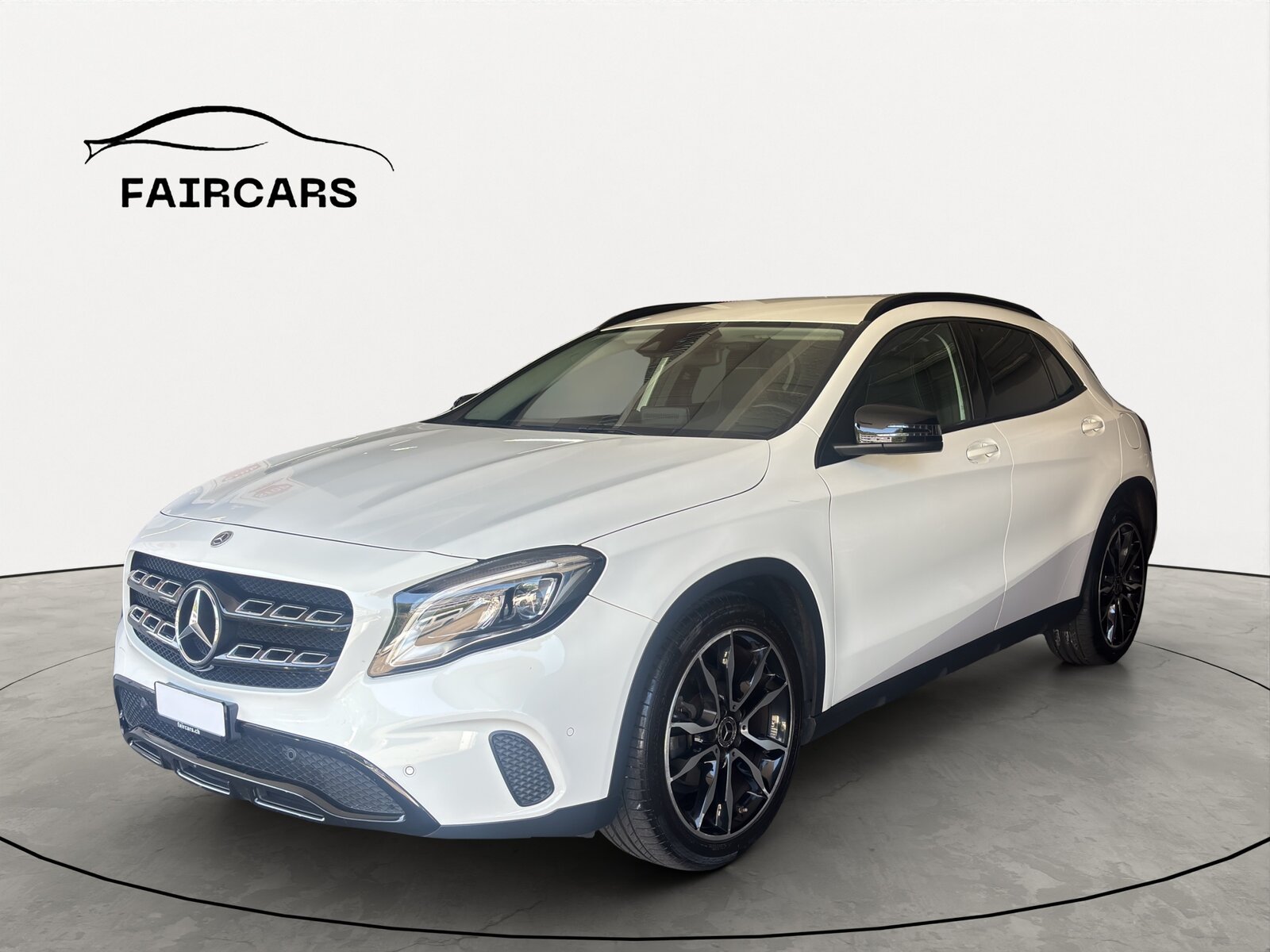 MERCEDES-BENZ GLA 200 Night Star 7G-DCT, Petrol, Second hand / Used, Automatic - 2