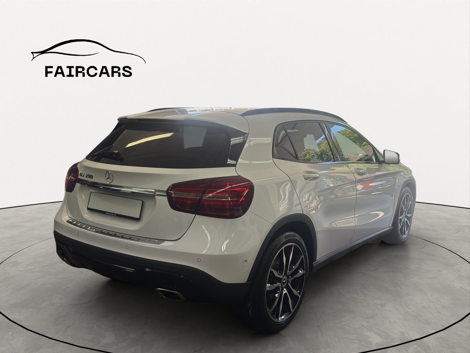 MERCEDES-BENZ GLA 200 Night Star 7G-DCT, Petrol, Second hand / Used, Automatic - 6