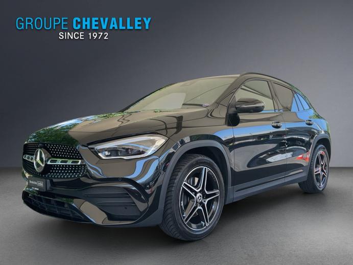 MERCEDES-BENZ GLA 200 AMG Line, Benzin, Occasion / Gebraucht, Automatik
