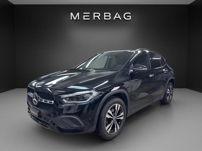 MERCEDES-BENZ GLA 200, Benzin, Occasion / Gebraucht, Automatik