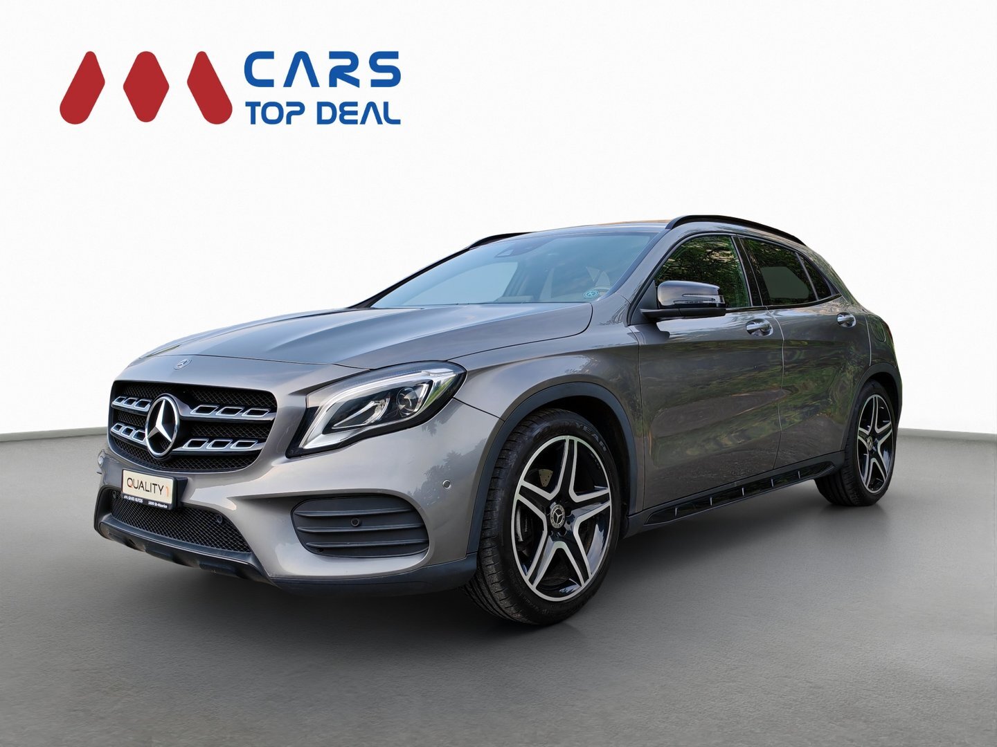 MERCEDES-BENZ GLA 200 AMG Line 7G-DCT  74'200 km, Parktronic