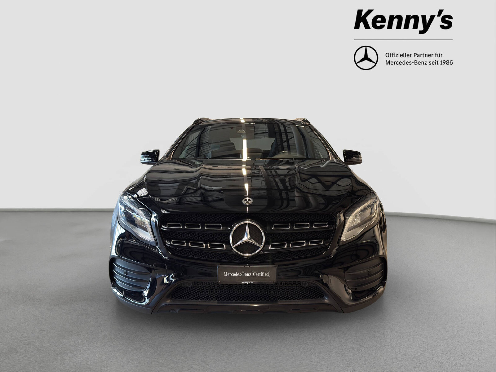 MERCEDES-BENZ GLA 200 Night Star AMG Line, Benzin, Occasion / Gebraucht, Automatik - 2