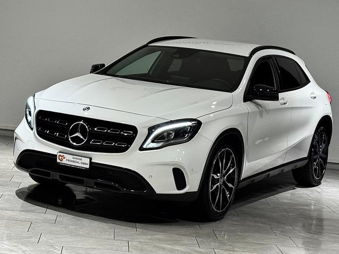 MERCEDES-BENZ GLA 200 Night Star 7G-DCT, Benzina, Occasioni / Usate, Automatico