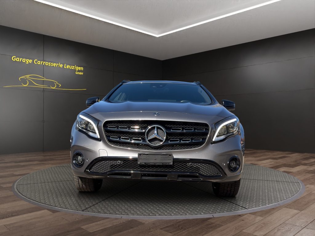 MERCEDES-BENZ GLA 200 Urban 7G-DCT, Petrol, Second hand / Used, Automatic - 3