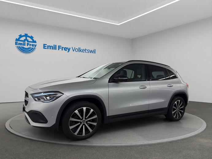 MERCEDES-BENZ GLA-Klasse GLA 200 Progressive 4matic, Benzin, Occasion / Gebraucht, Automatik