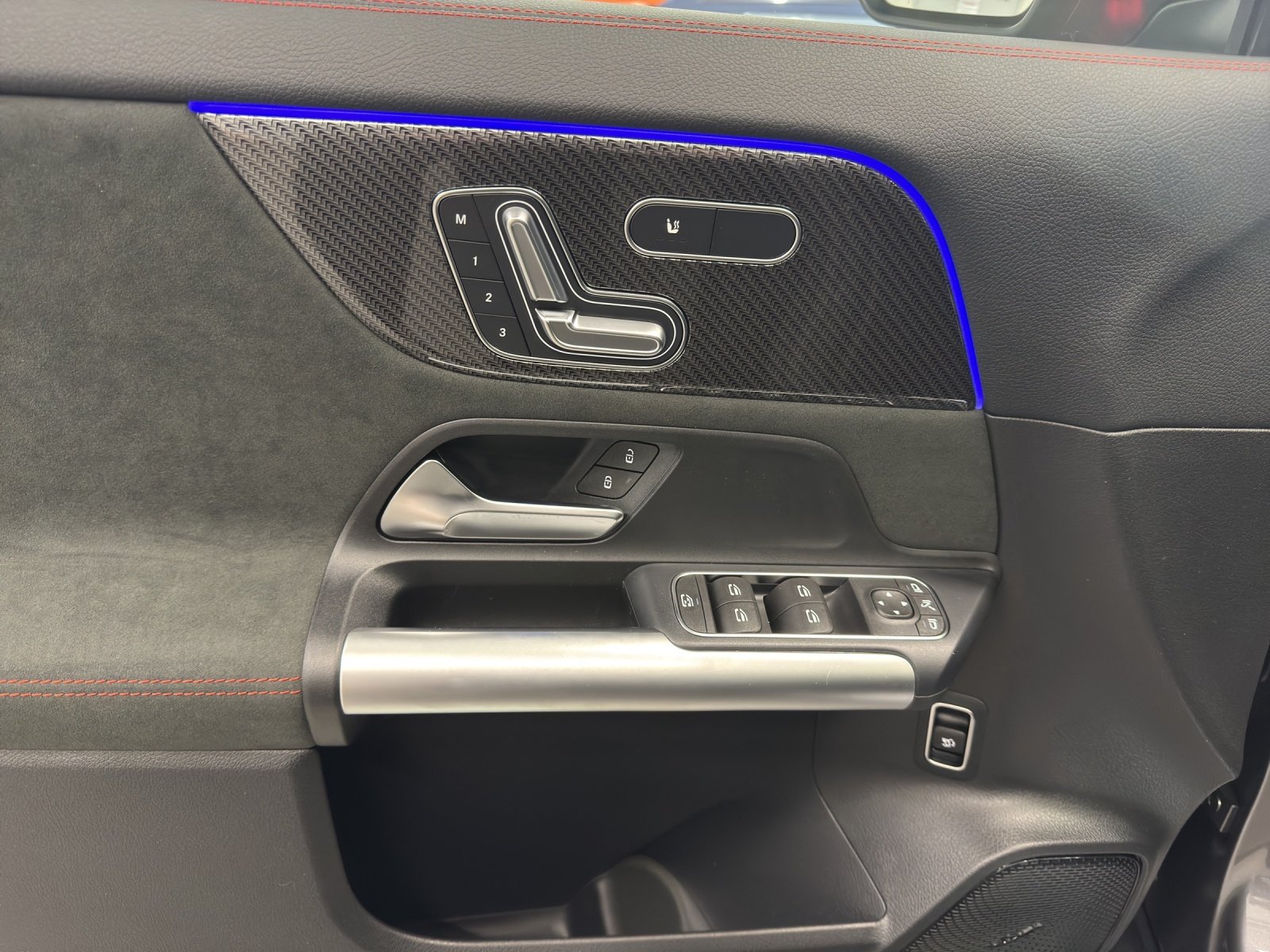 MERCEDES-BENZ GLA 200 AMG Line Night Star, Mild-Hybrid Petrol/Electric, Ex-demonstrator, Automatic - 6