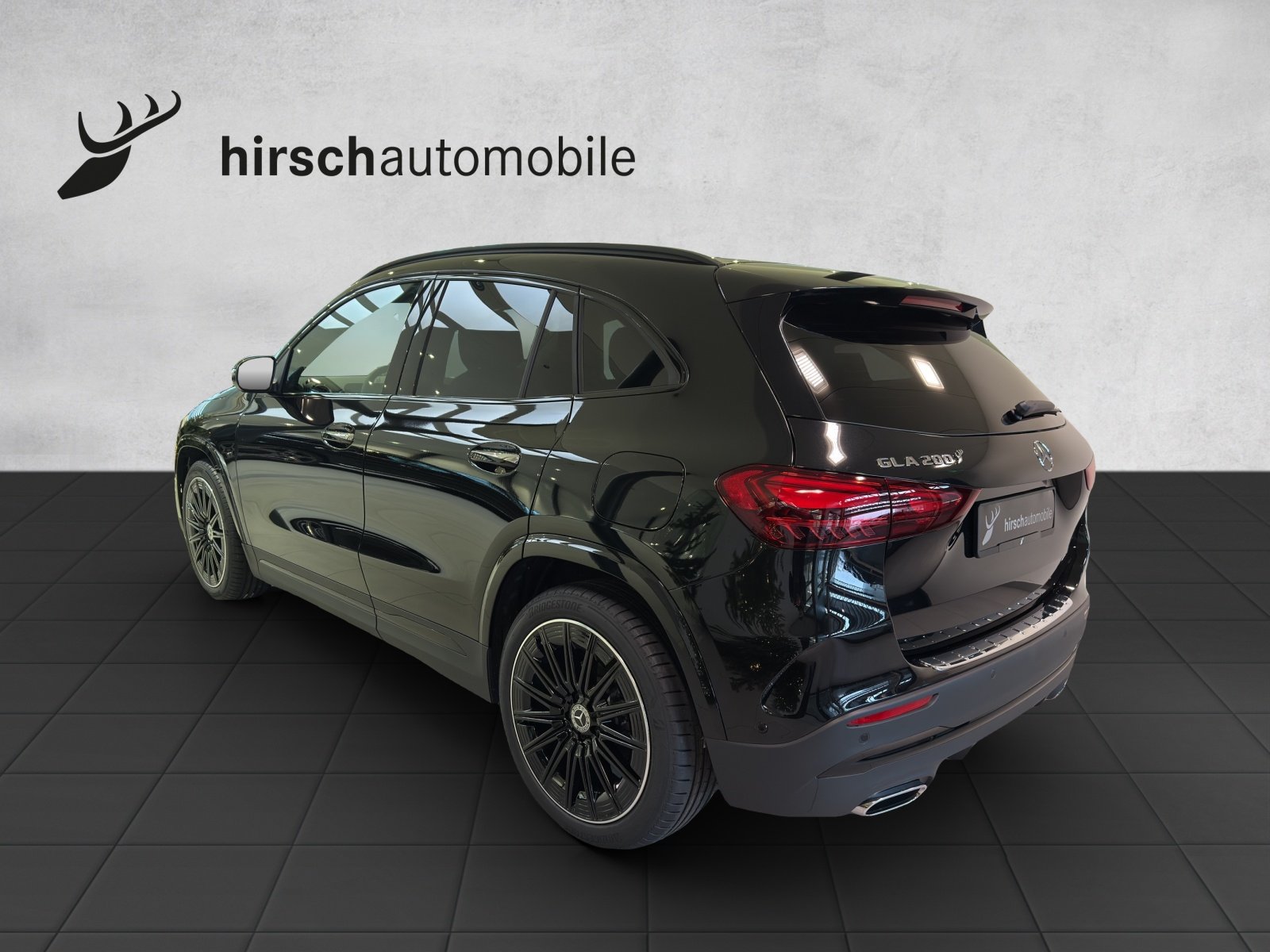 MERCEDES-BENZ GLA 200 7G-DCT, Essence, Voiture de démonstration, Automatique - 2