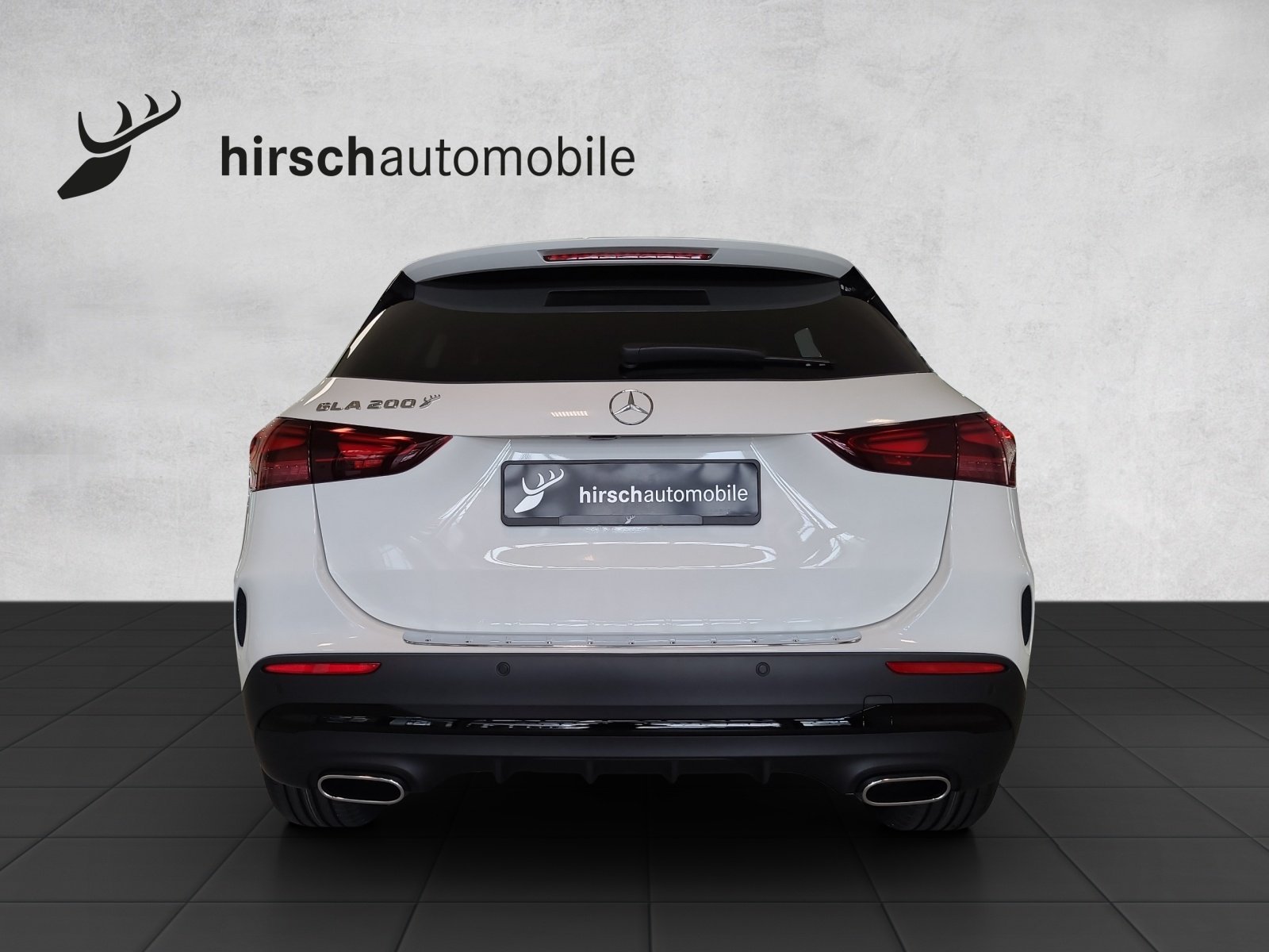 MERCEDES-BENZ GLA 200 Night Star 7G-D, Petrol, Ex-demonstrator, Automatic - 3