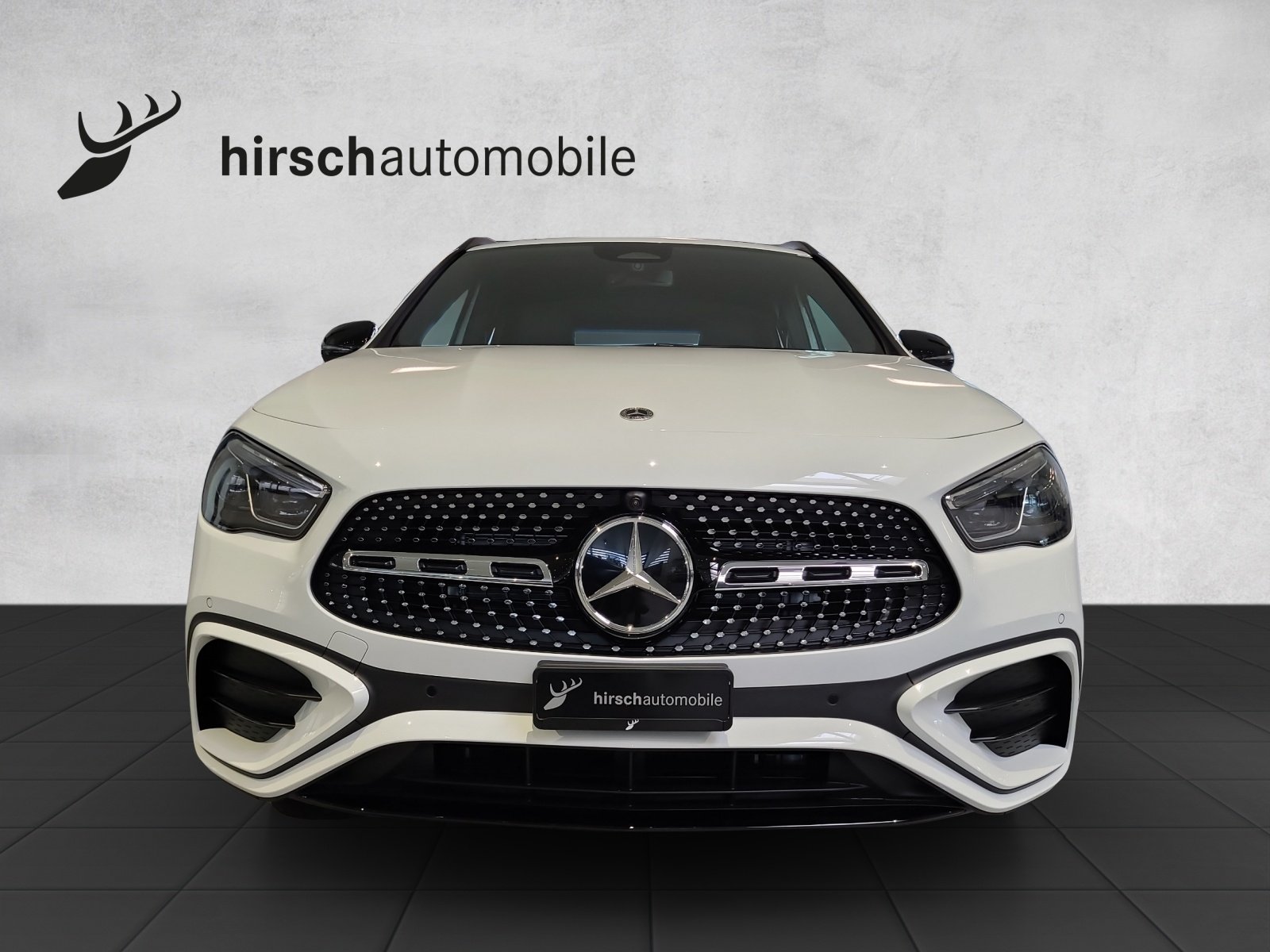 MERCEDES-BENZ GLA 200 Night Star 7G-D, Petrol, Ex-demonstrator, Automatic - 6