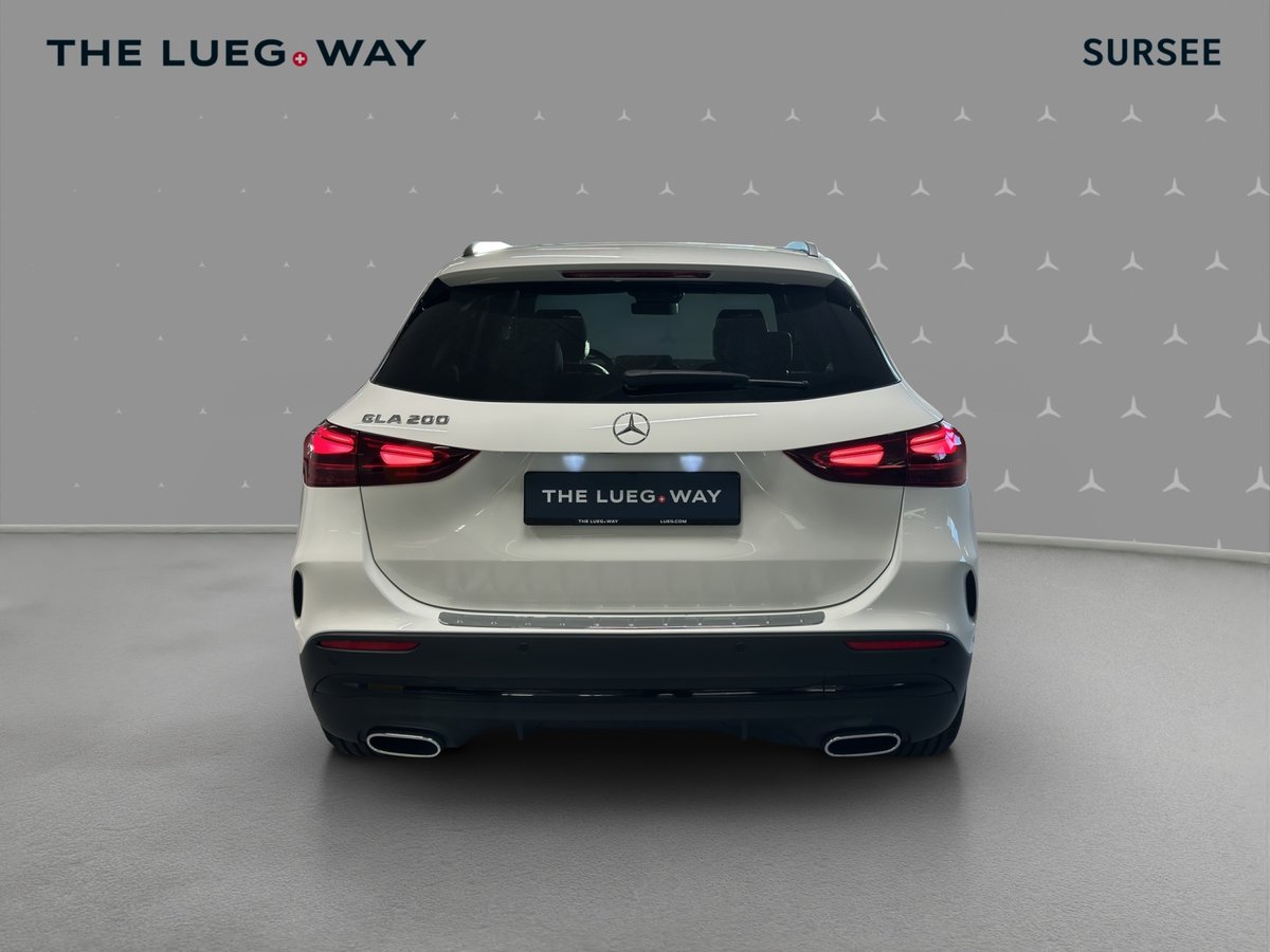 MERCEDES-BENZ GLA 200 Night Star 7G-DCT, Mild-Hybrid Benzin/Elektro, Vorführwagen, Automatik - 7