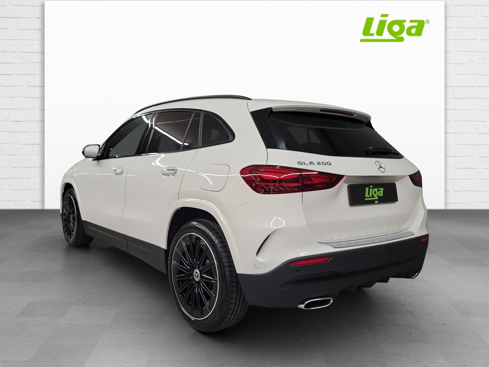 MERCEDES-BENZ GLA 200 AMG Line Night Star, Hybride Léger Essence/Électricité, Voiture de démonstration, Automatique - 4
