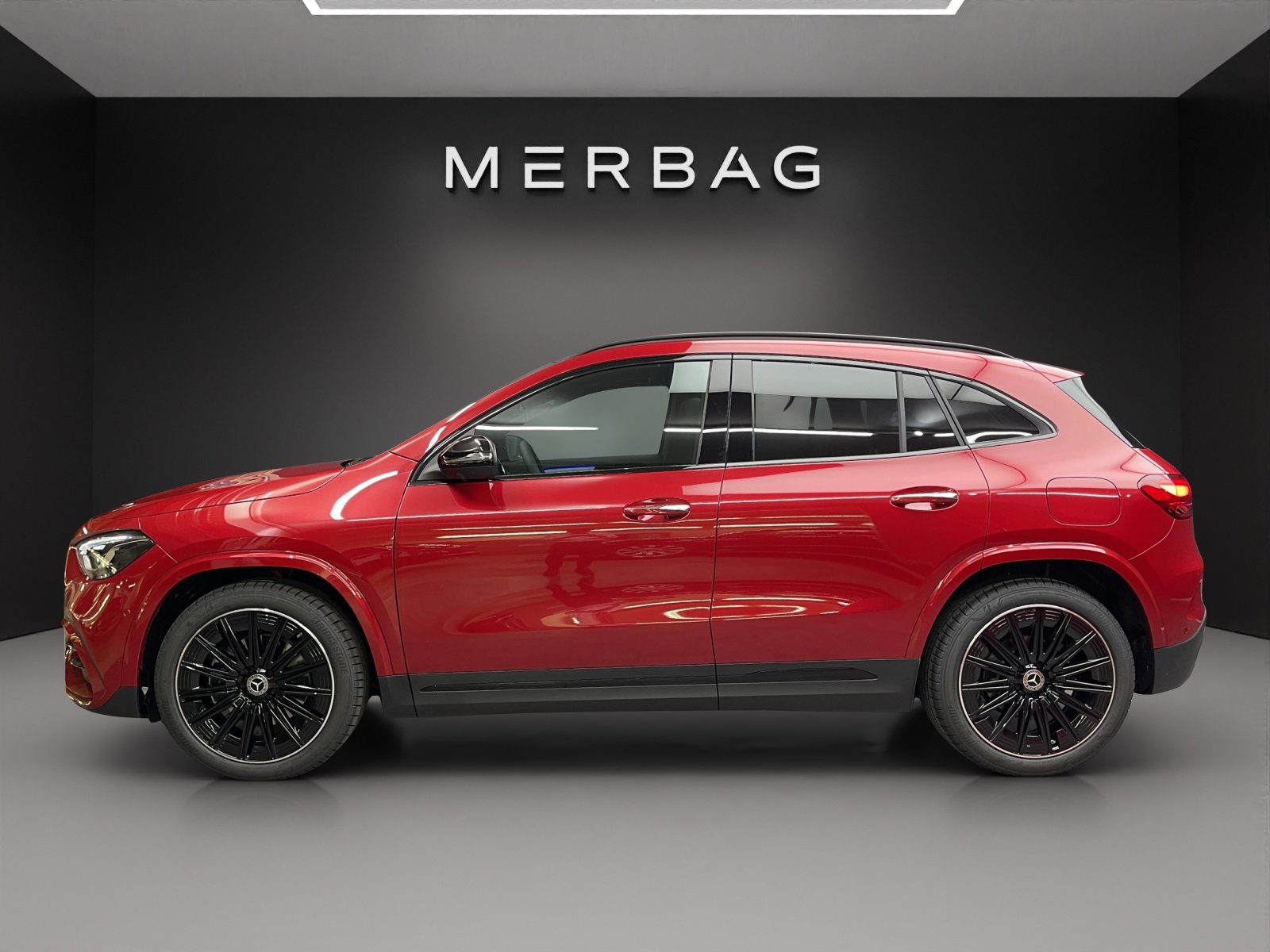 MERCEDES-BENZ GLA 200 7G-DCT Night Star, Mild-Hybrid Petrol/Electric, Ex-demonstrator, Automatic - 3