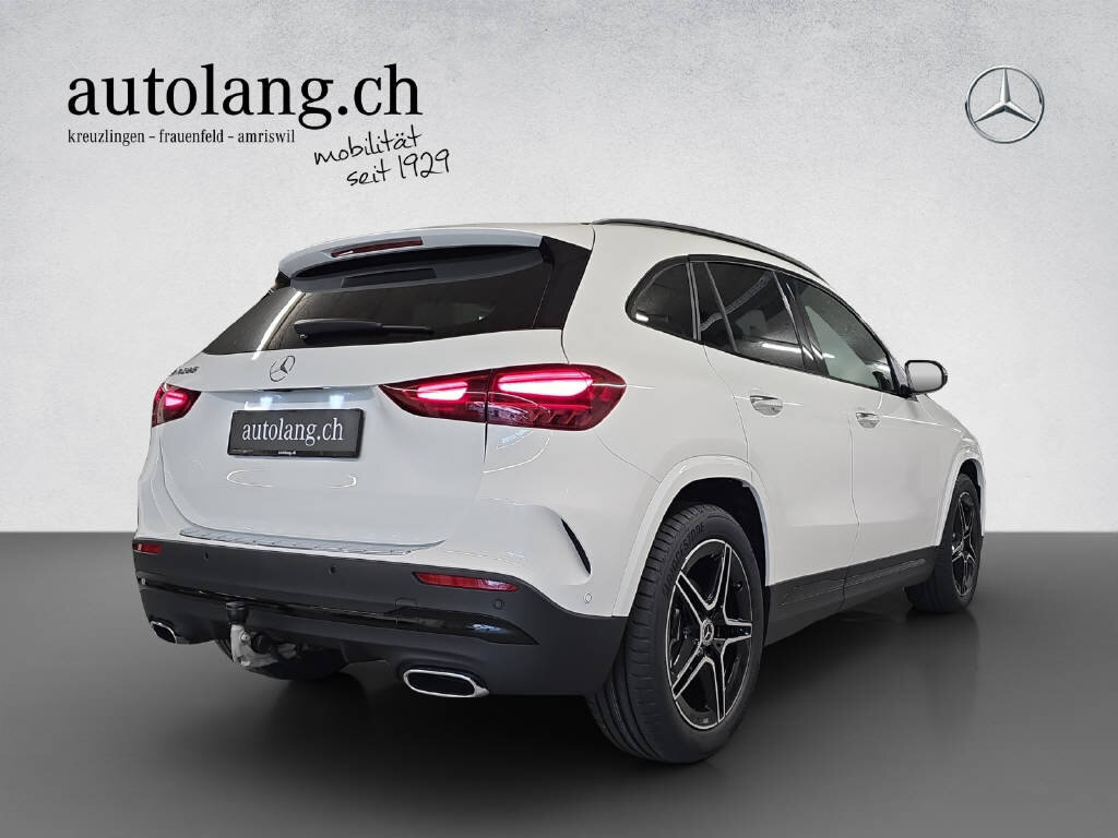 MERCEDES-BENZ GLA 200 AMG Line Night Star, Mild-Hybrid Petrol/Electric, Ex-demonstrator, Automatic - 5