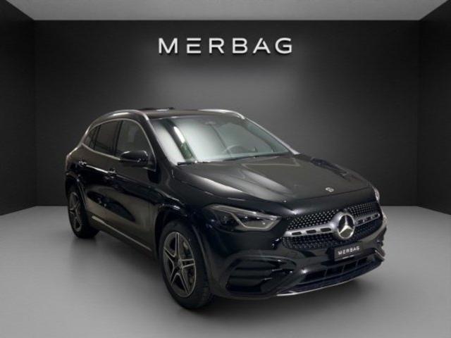 MERCEDES-BENZ GLA 200 7G-DCT, Hybride Leggero Benzina/Elettrica, Auto nuove, Automatico