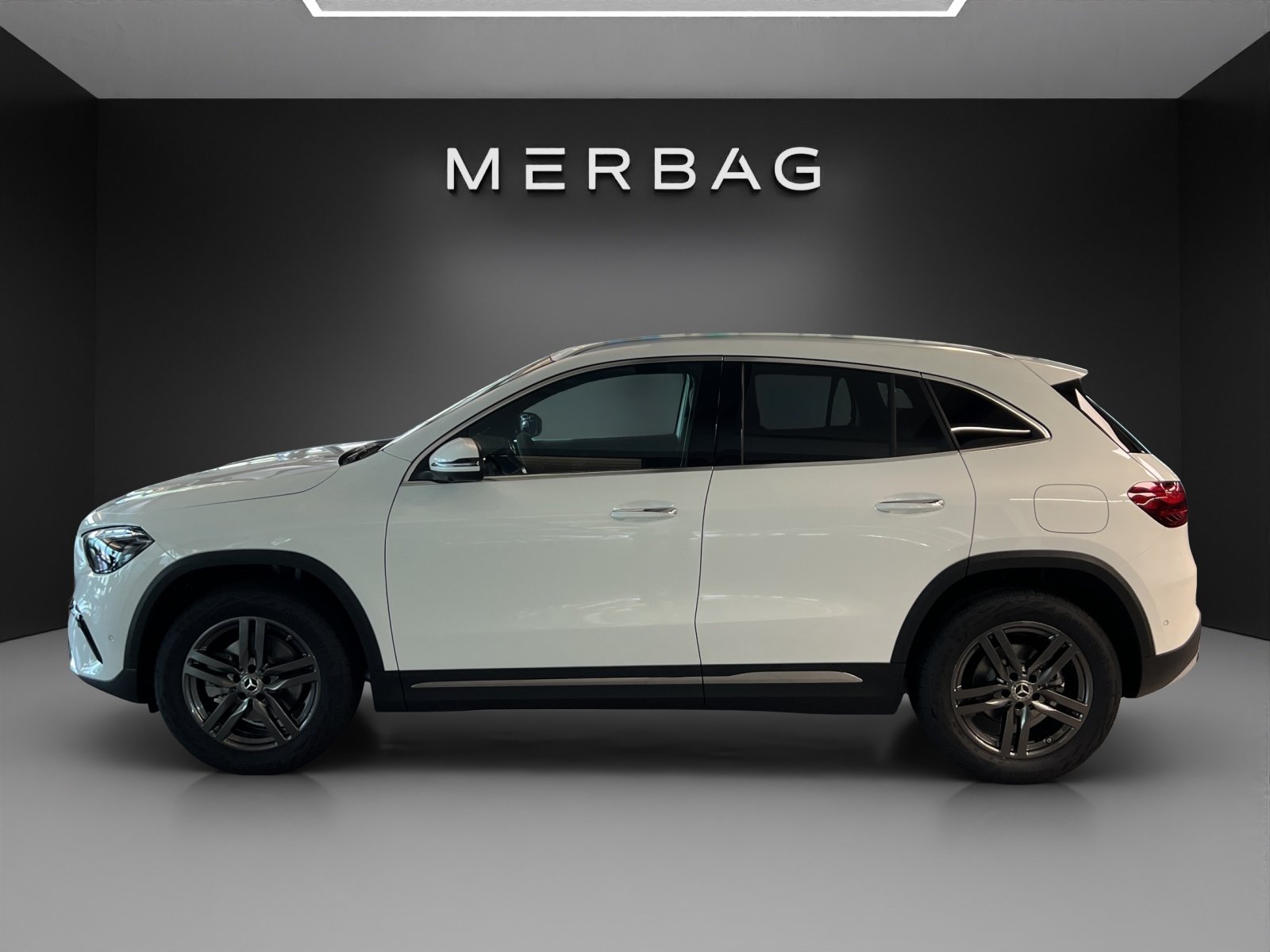 MERCEDES-BENZ GLA 200d 4Matic 8G-DCT, Diesel, Auto nuove, Automatico - 2