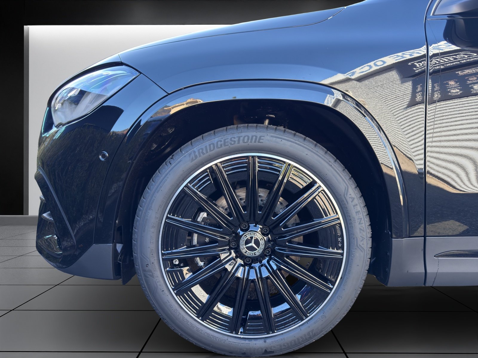 MERCEDES-BENZ GLA 200 7G-DCT, Hybride Leggero Benzina/Elettrica, Auto nuove, Automatico - 7