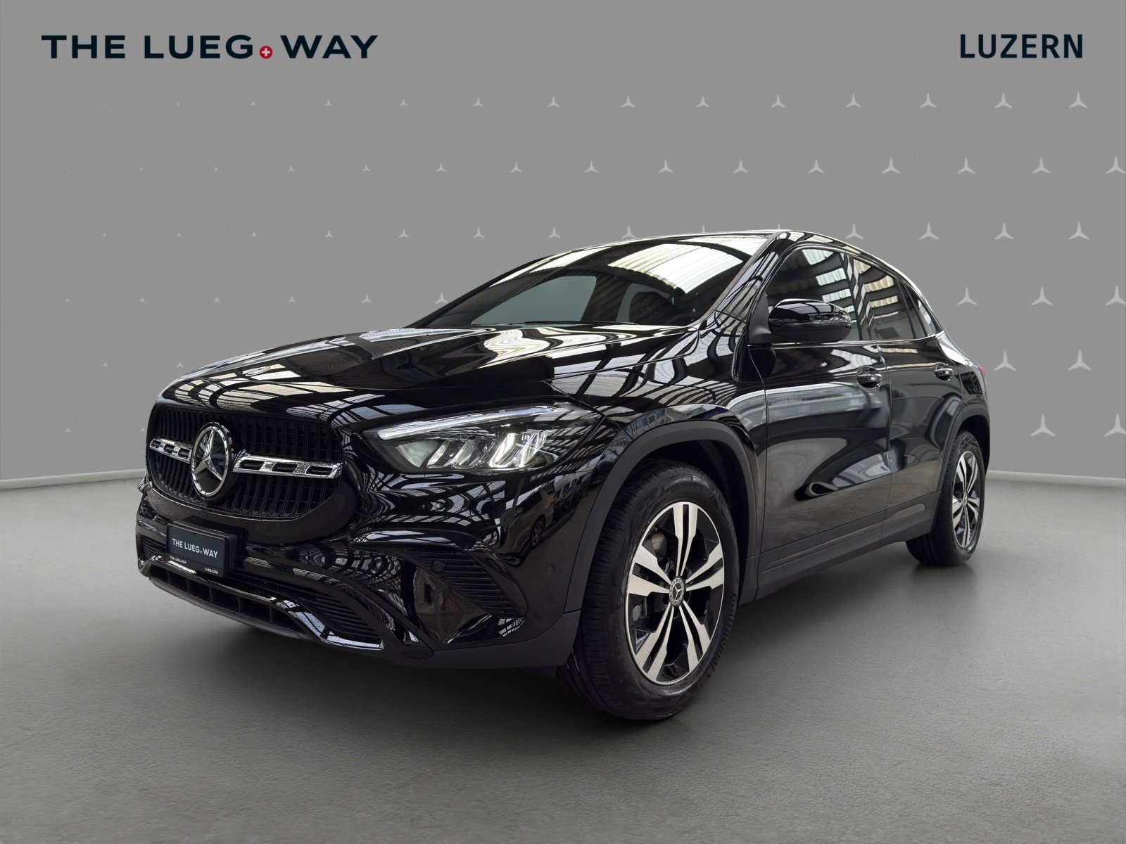 MERCEDES-BENZ GLA 200 Night Star 7G-DCT