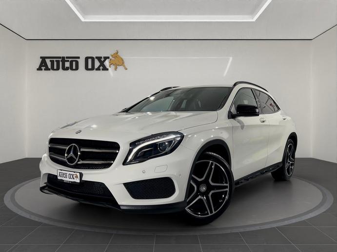 MERCEDES-BENZ GLA 200 AMG Line, Petrol, Second hand / Used, Manual
