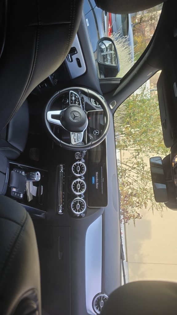 MERCEDES-BENZ LeasingübernahmeGLA-Klasse H247 GLA 200 d AMG Line 4matic