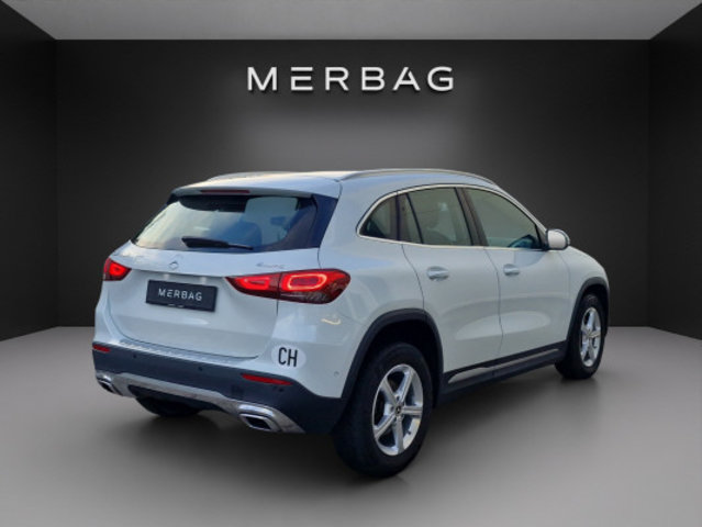 MERCEDES-BENZ GLA 200 4MProgressive 8G, Essence, Occasion / Utilisé, Automatique - 6