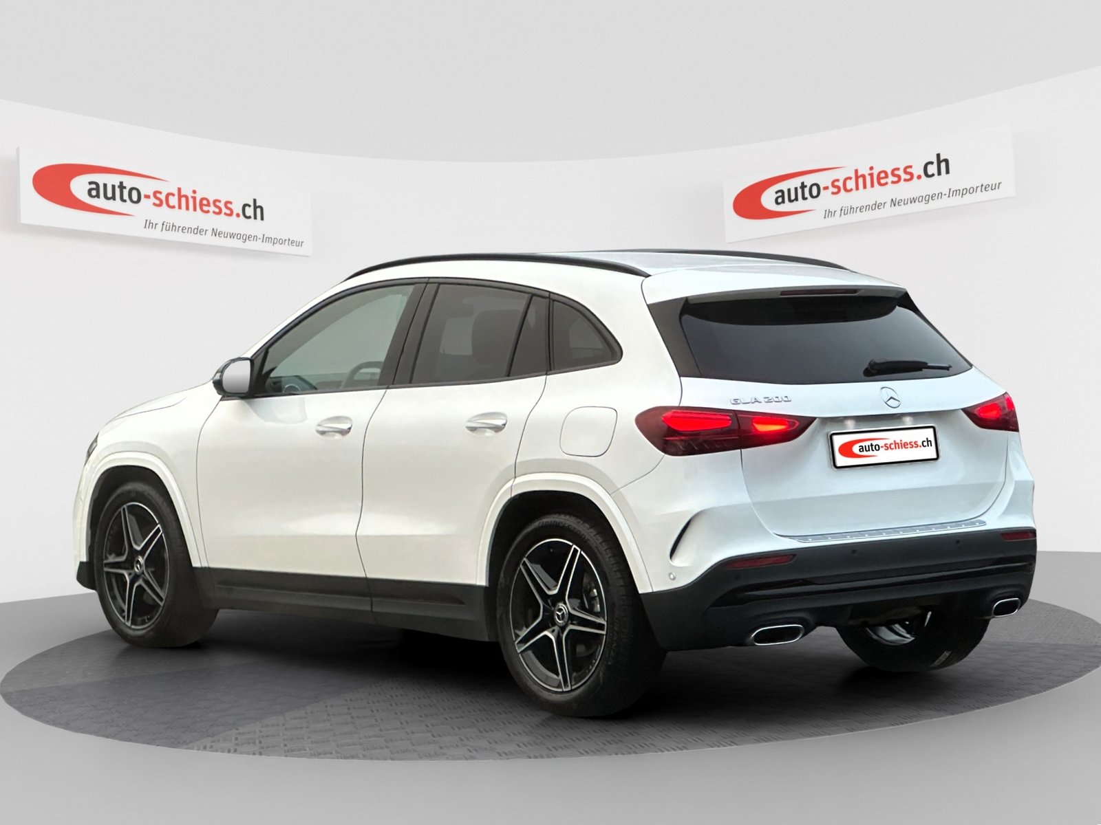 MERCEDES-BENZ GLA 200 AMG Line Night Advanced 7G-DCT Facelift, Mild-Hybrid Petrol/Electric, Second hand / Used, Automatic - 4