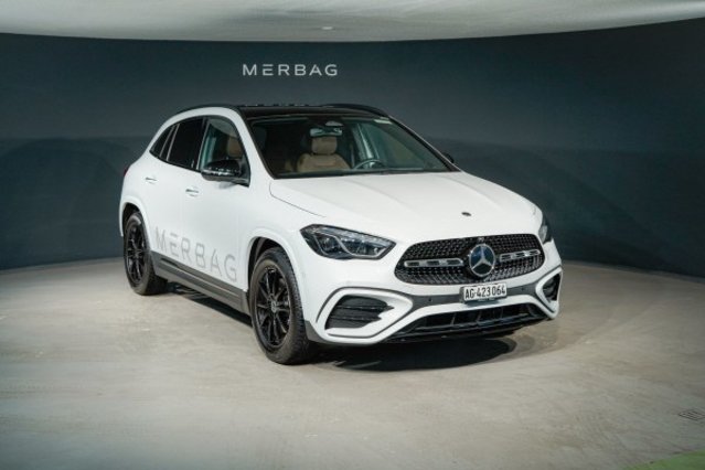 MERCEDES-BENZ GLA 200 7G-DCT, Hybride Leggero Benzina/Elettrica, Auto dimostrativa, Automatico