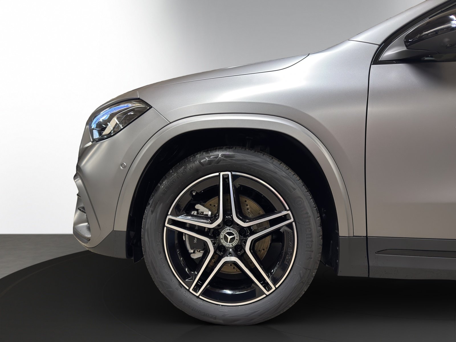 MERCEDES-BENZ GLA 200 Night Star 7G-DCT, Hybride Léger Essence/Électricité, Voiture de démonstration, Automatique - 7