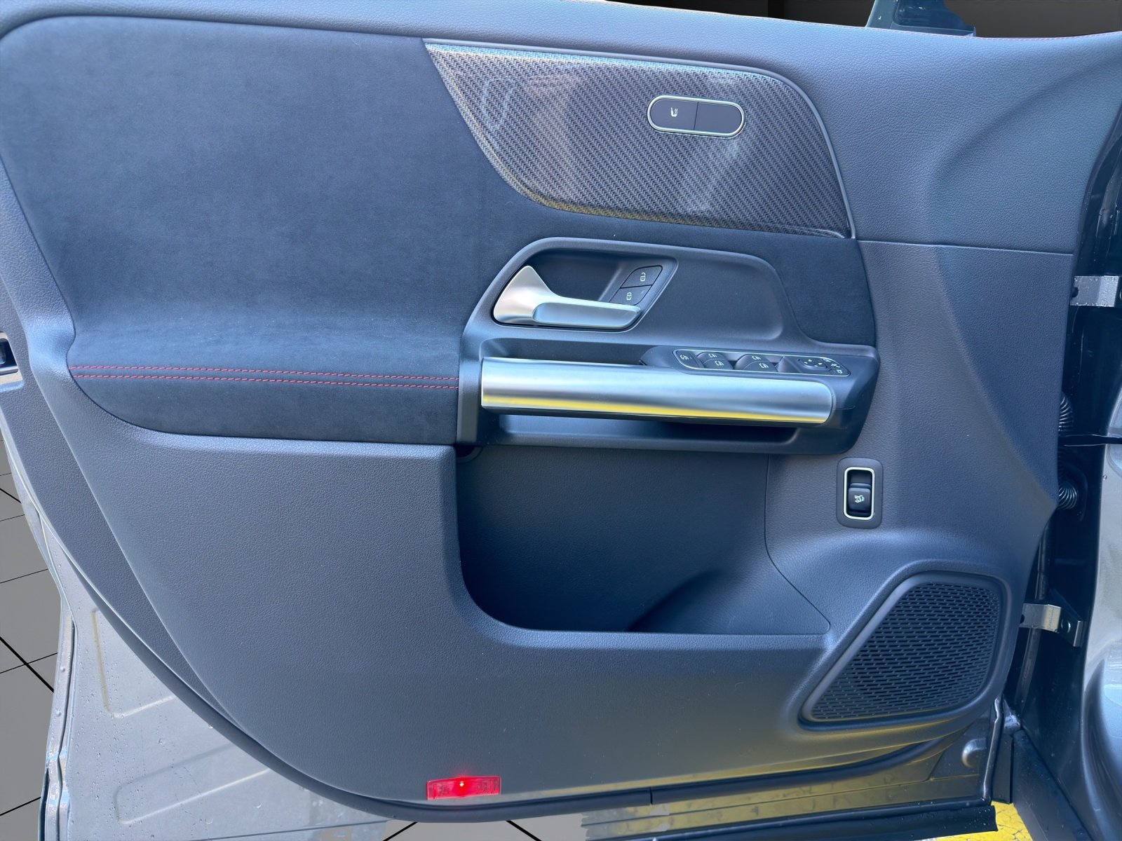 MERCEDES-BENZ GLA 220 4Matic 8G-DCT, Mild-Hybrid Benzin/Elektro, Neuwagen, Automatik - 6