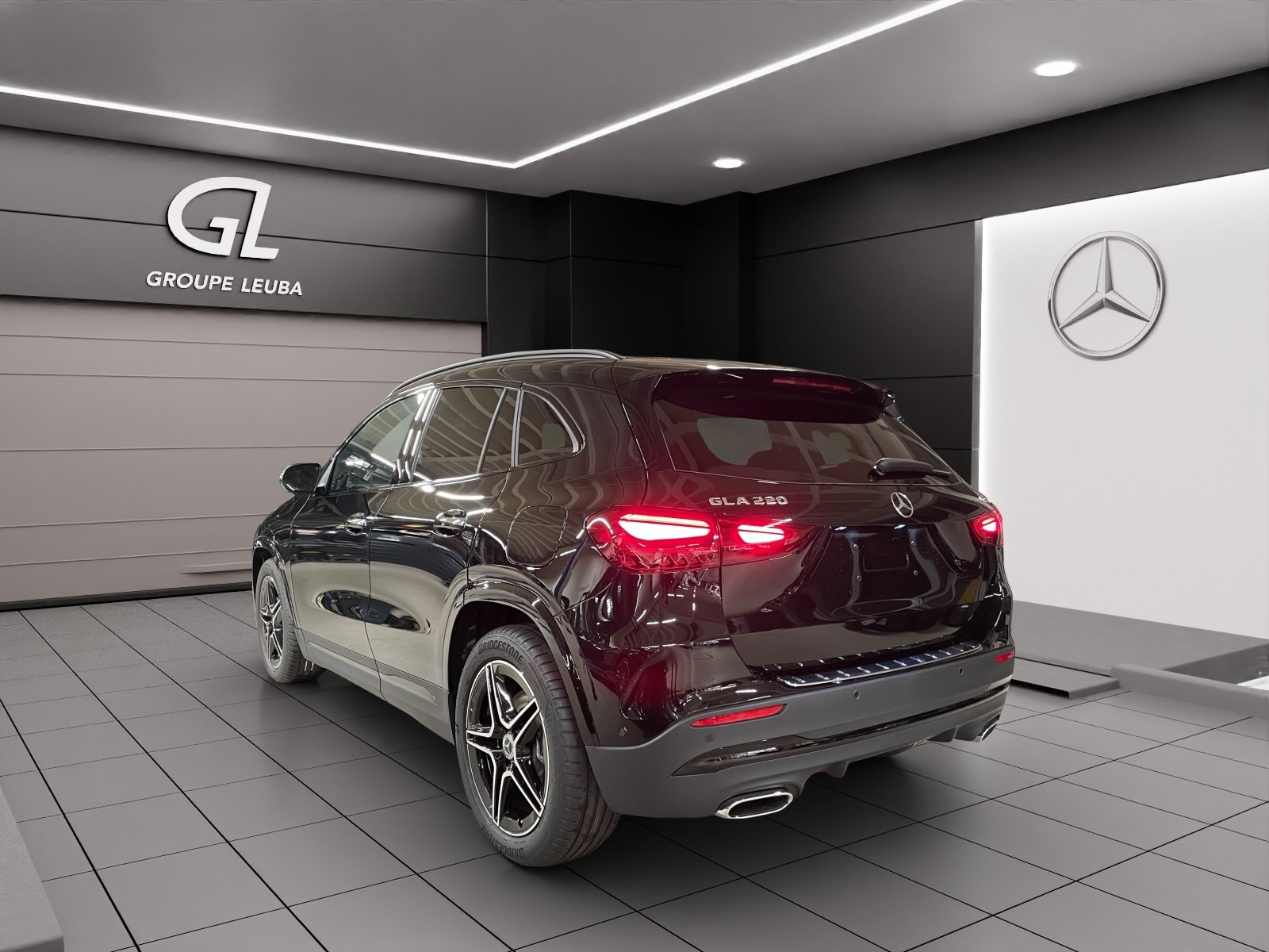 MERCEDES-BENZ GLA 220 4Matic 8G-DCT, Mild-Hybrid Benzin/Elektro, Neuwagen, Automatik - 4