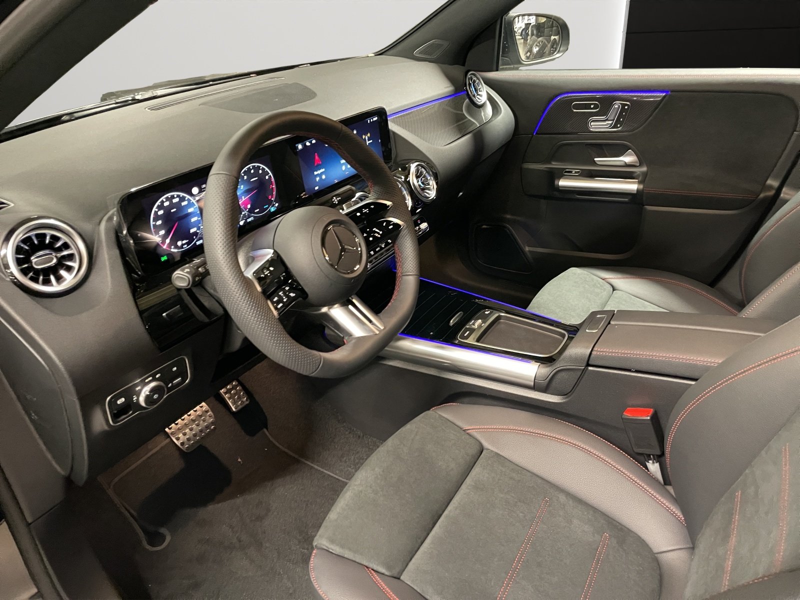 MERCEDES-BENZ GLA 220 4Matic 8G-DCT, Mild-Hybrid Benzin/Elektro, Neuwagen, Automatik - 5