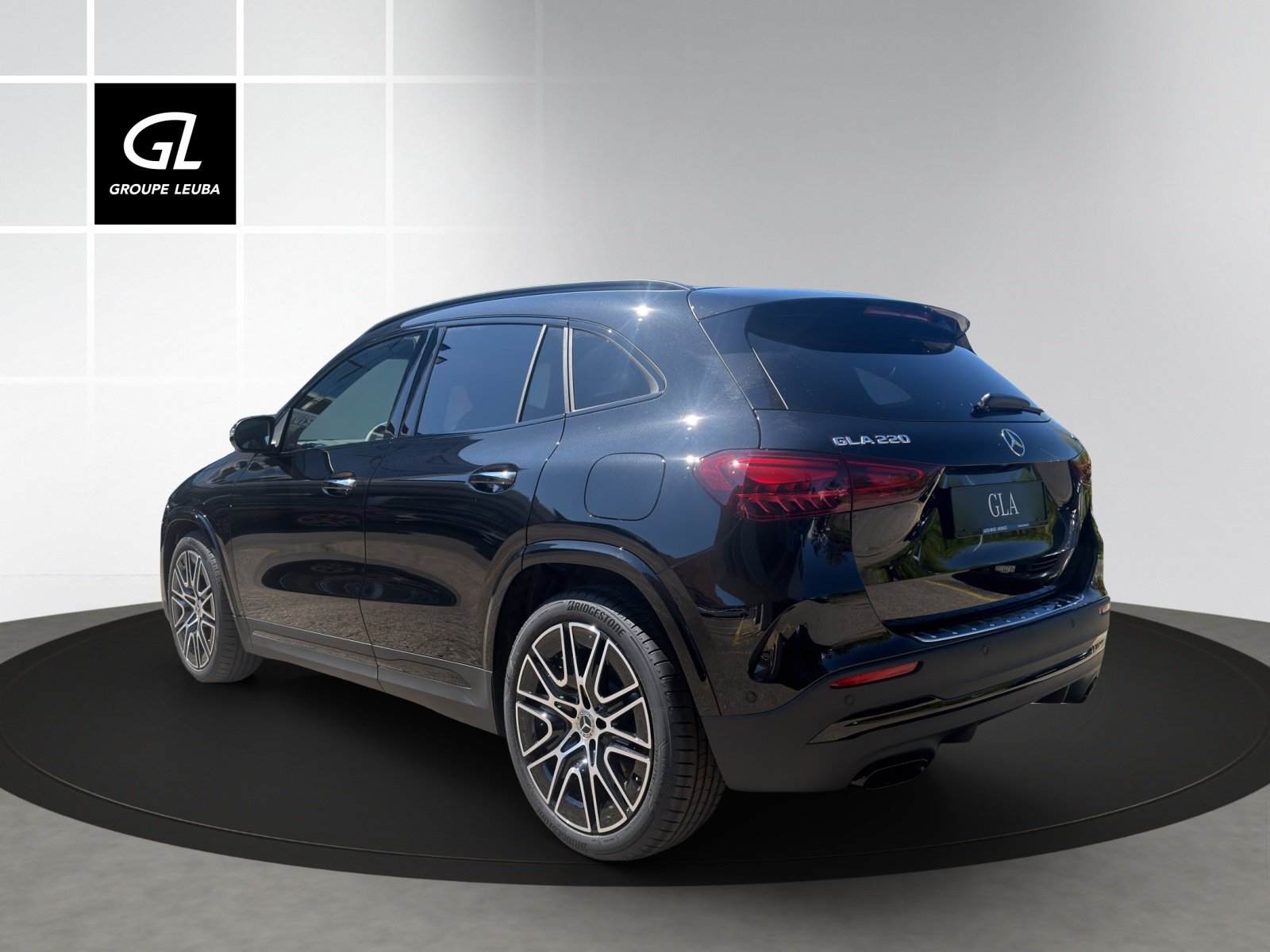 MERCEDES-BENZ GLA 220 4Matic 8G-DCT, Mild-Hybrid Benzin/Elektro, Neuwagen, Automatik - 4