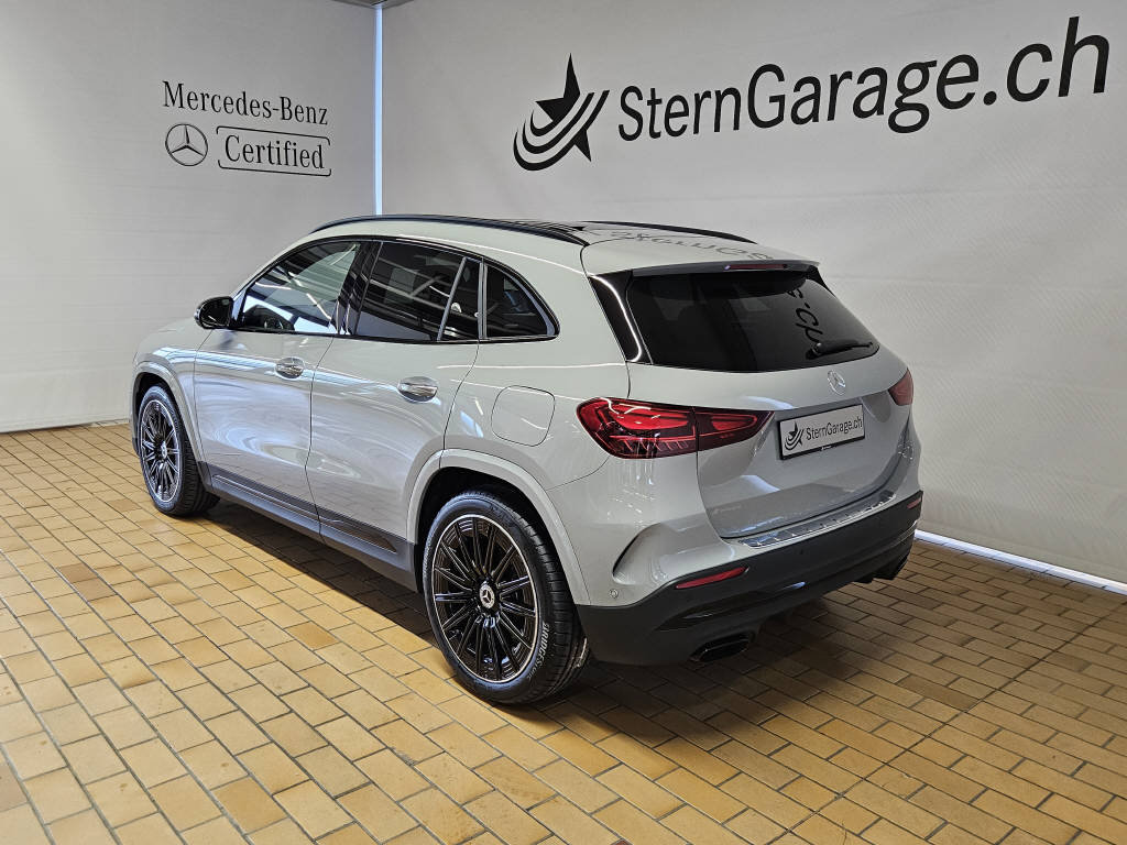 MERCEDES-BENZ GLA 220 d 4Matic AMG Line Swiss Star, Diesel, Auto nuove, Automatico - 3