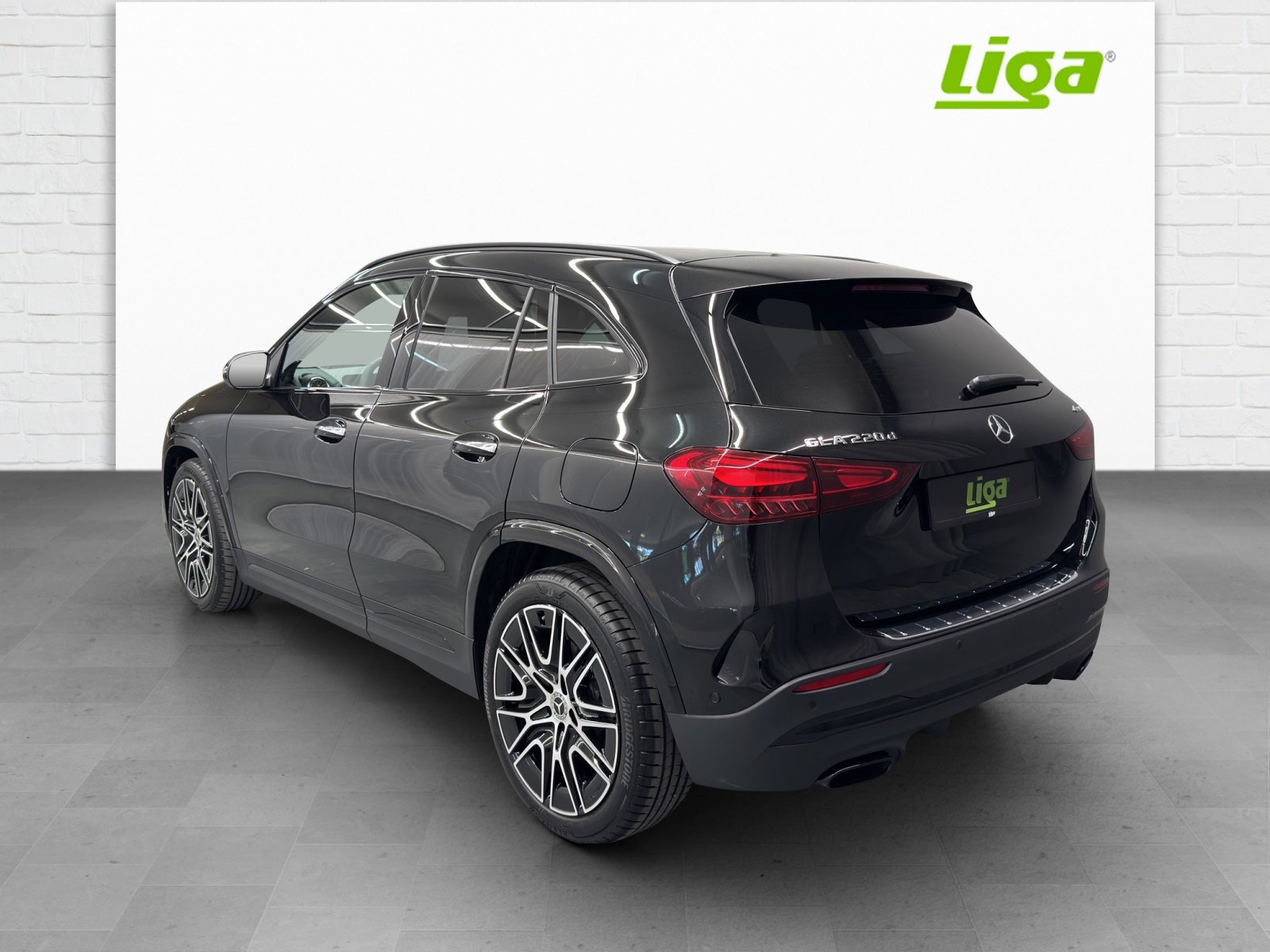 MERCEDES-BENZ GLA 220 d AMG Line 4Matic Swiss Star, Diesel, Neuwagen, Automatik - 4