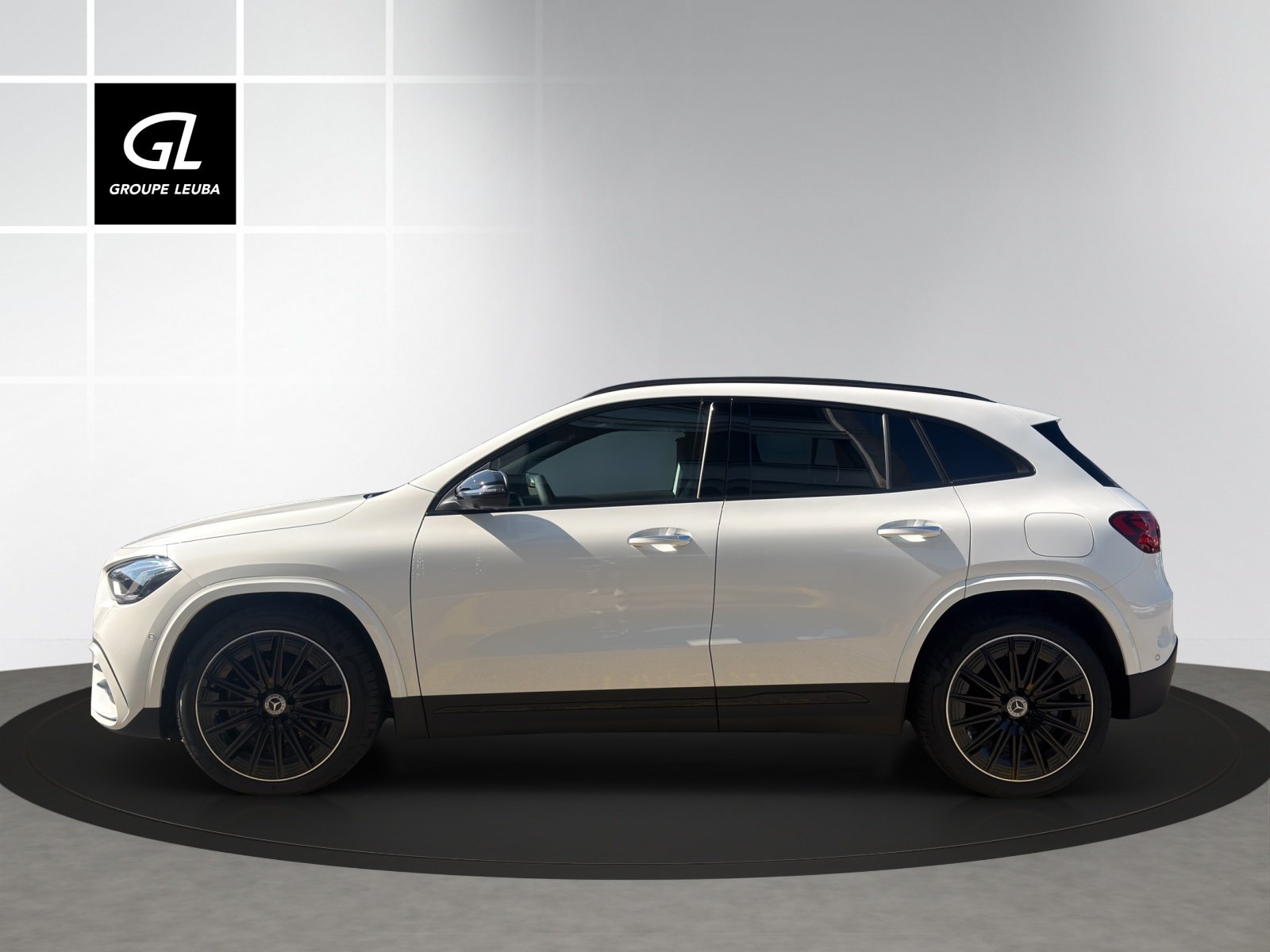 MERCEDES-BENZ GLA 220 4Matic 8G-DCT, Mild-Hybrid Petrol/Electric, New car, Automatic - 3